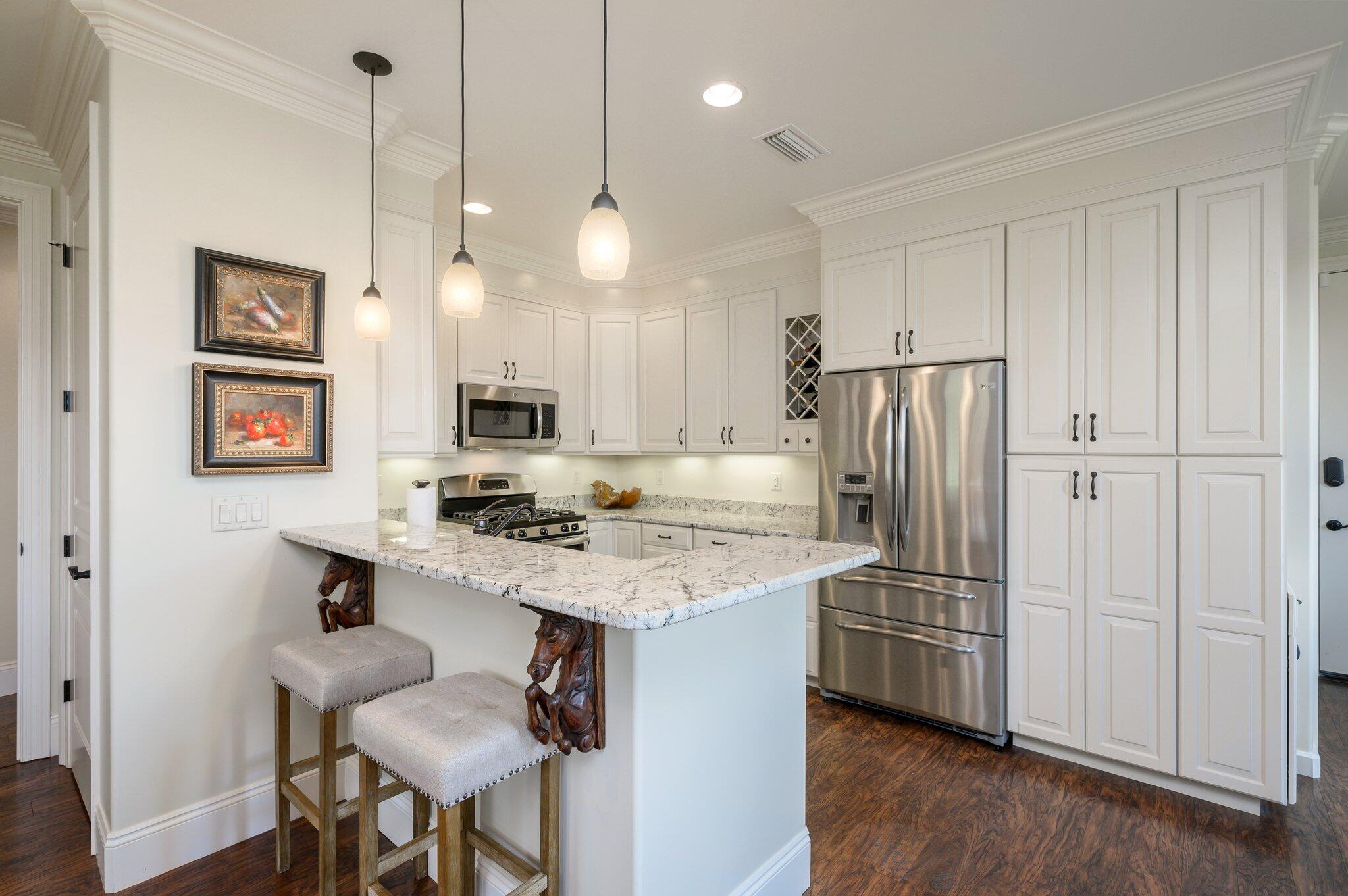 STABLES AT SANDY PINE - Farm
