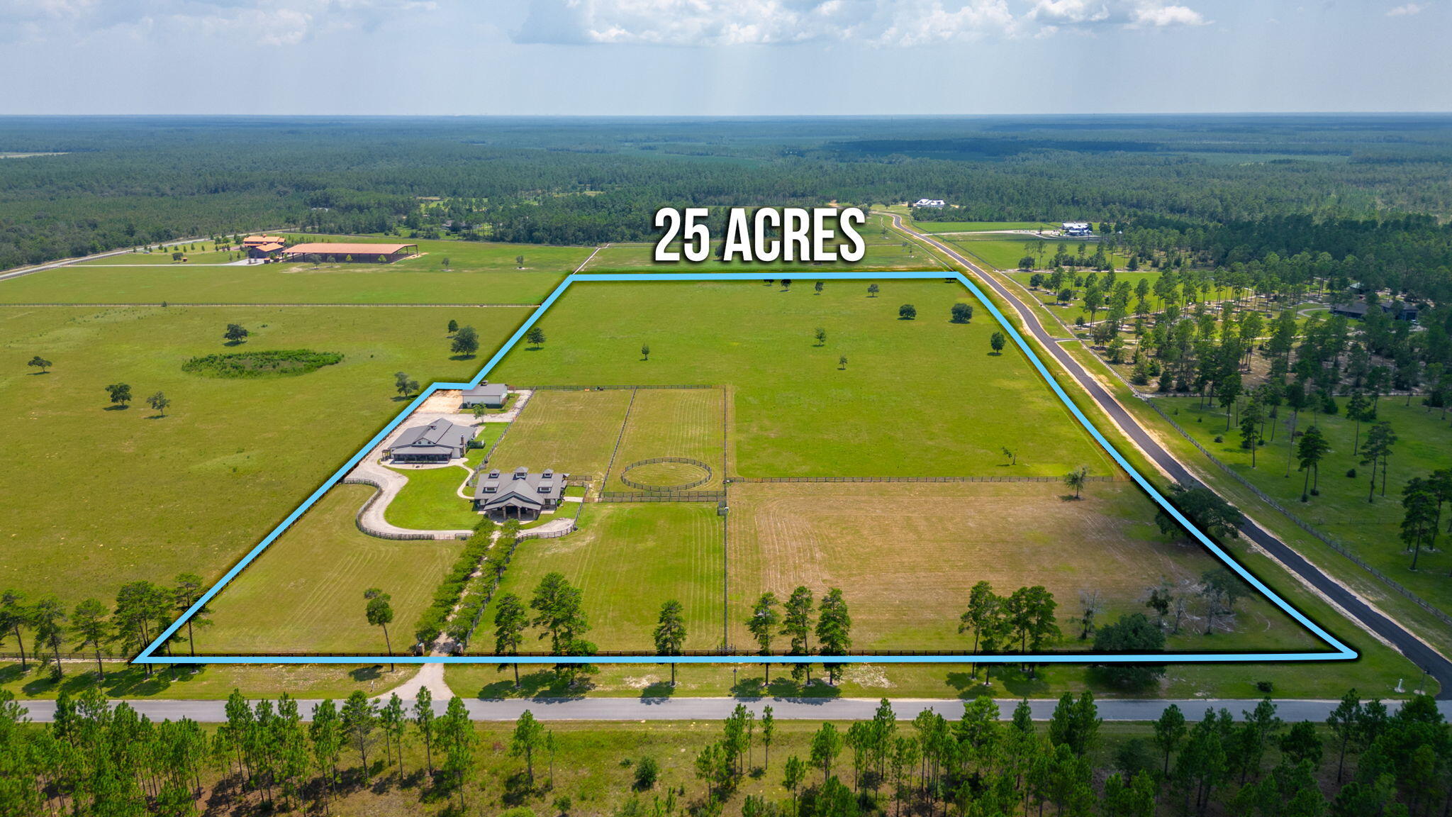 STABLES AT SANDY PINE - Farm