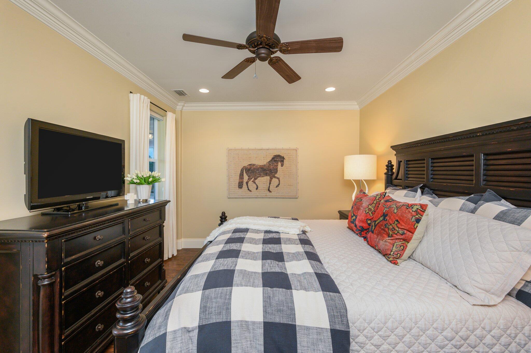 STABLES AT SANDY PINE - Farm