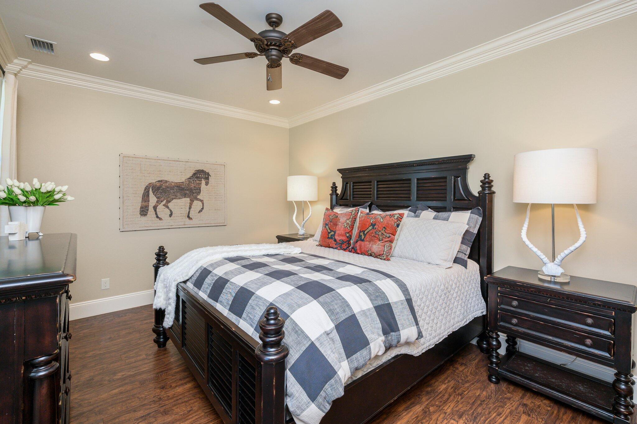 STABLES AT SANDY PINE - Farm