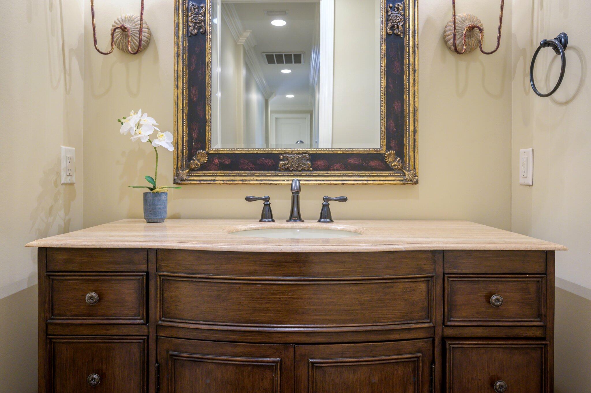 STABLES AT SANDY PINE - Farm
