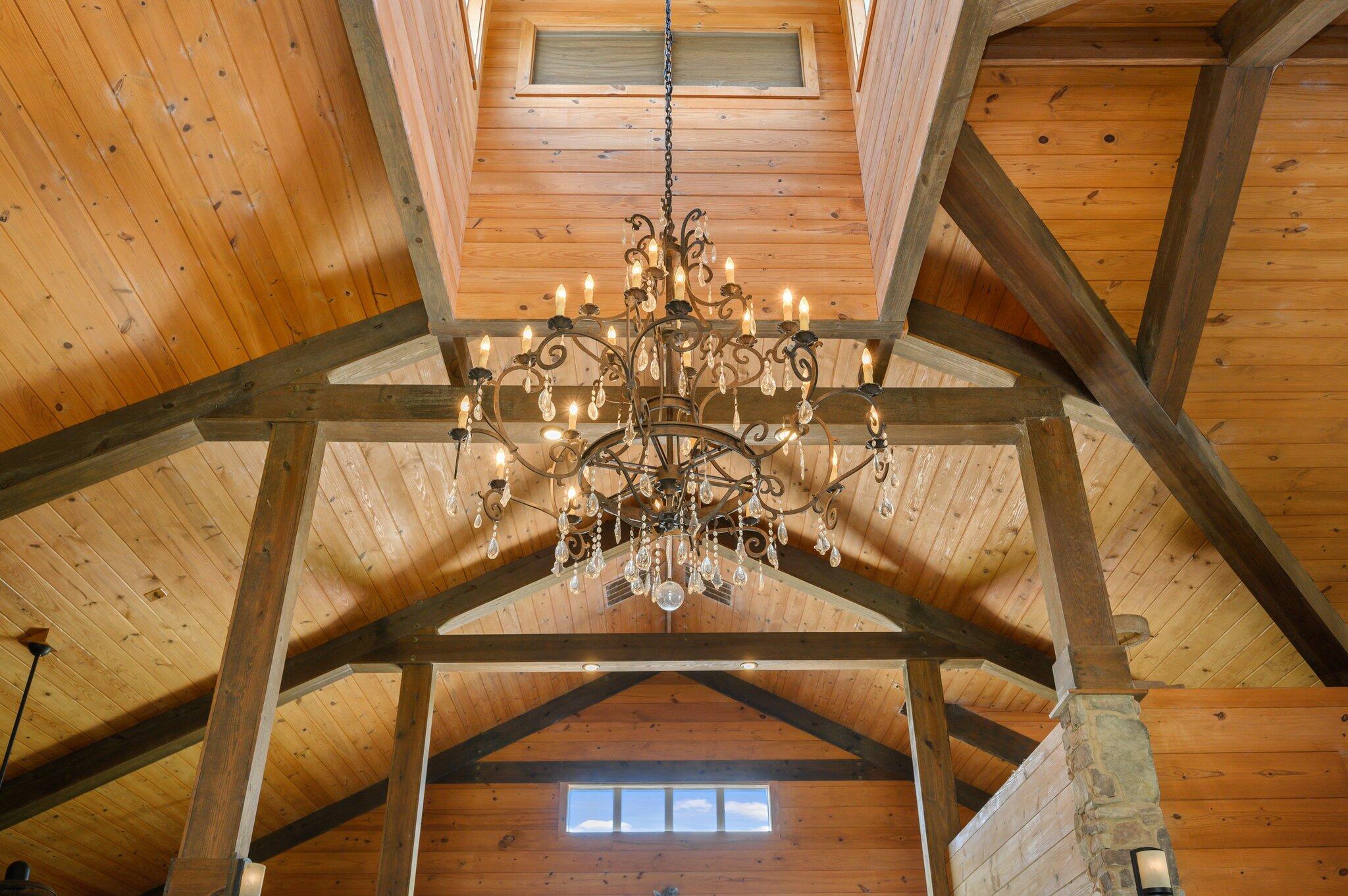 STABLES AT SANDY PINE - Farm