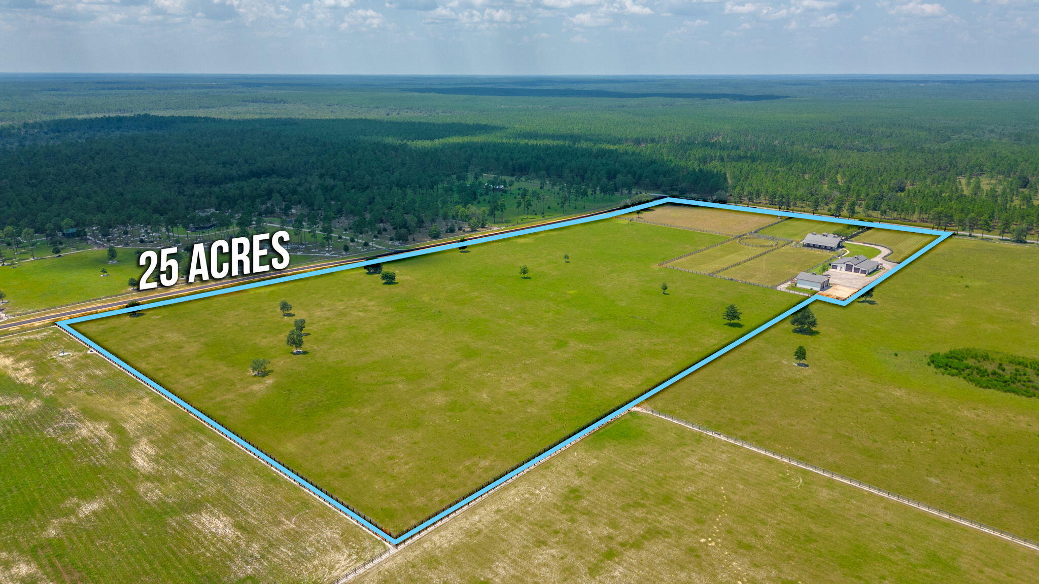 STABLES AT SANDY PINE - Farm