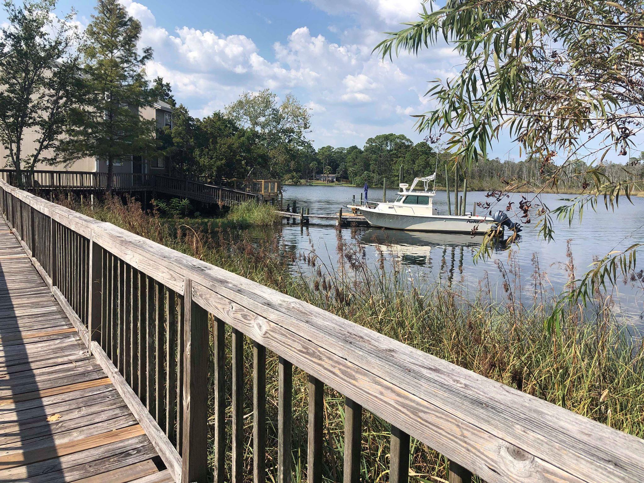 SWIFT BAYOU T/H - Residential