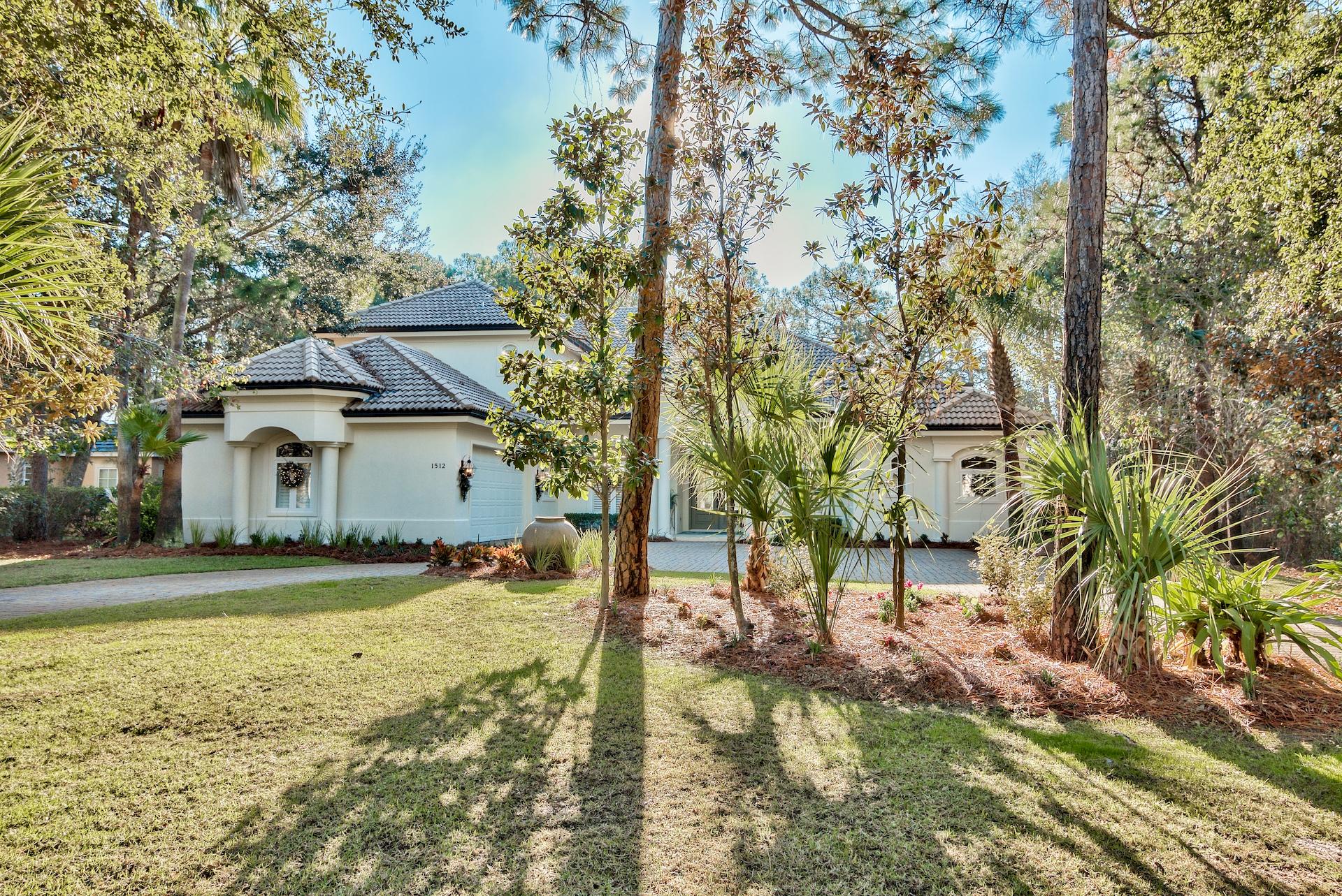 ISLAND GREEN - Residential