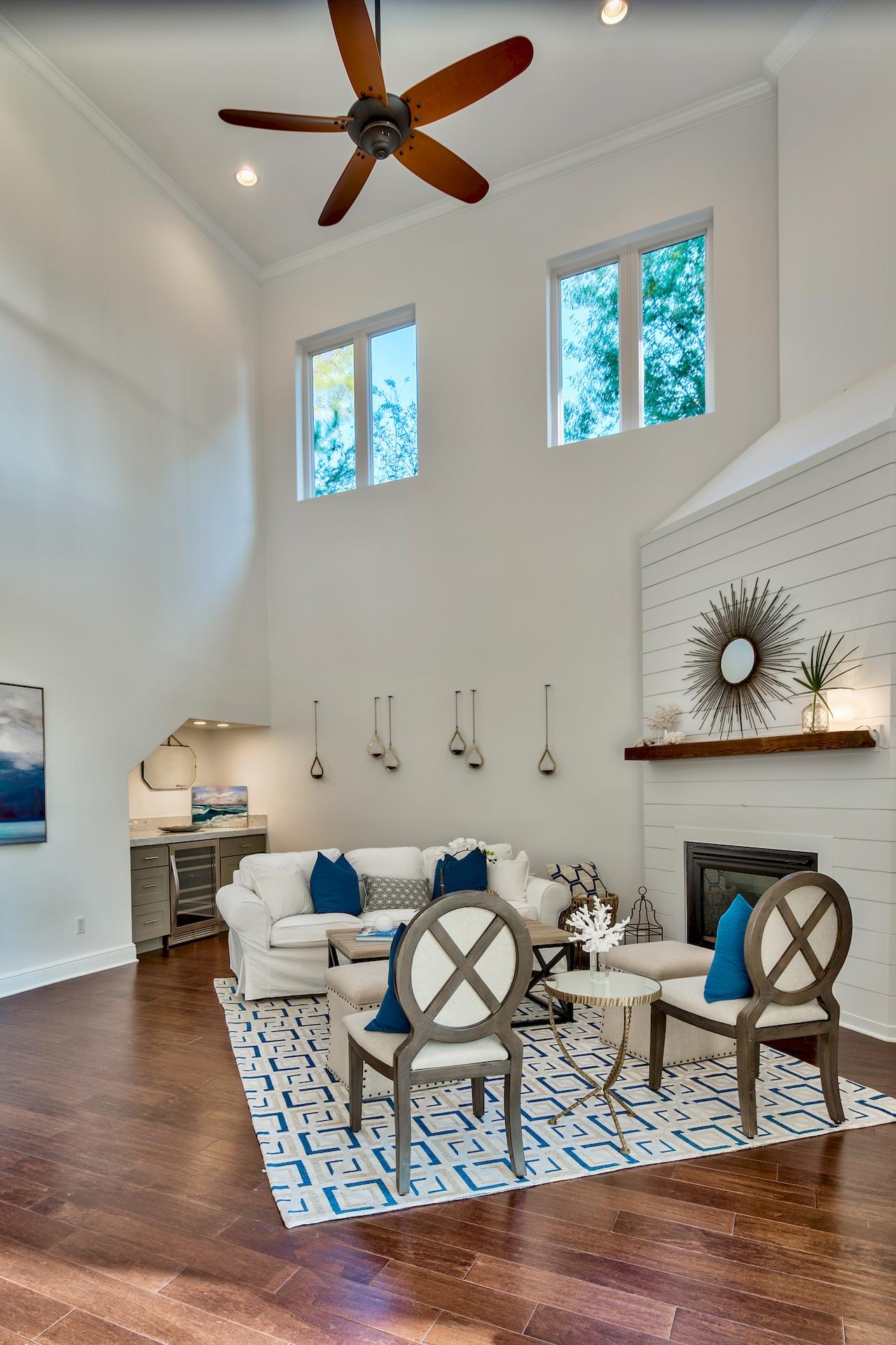 ISLAND GREEN - Residential