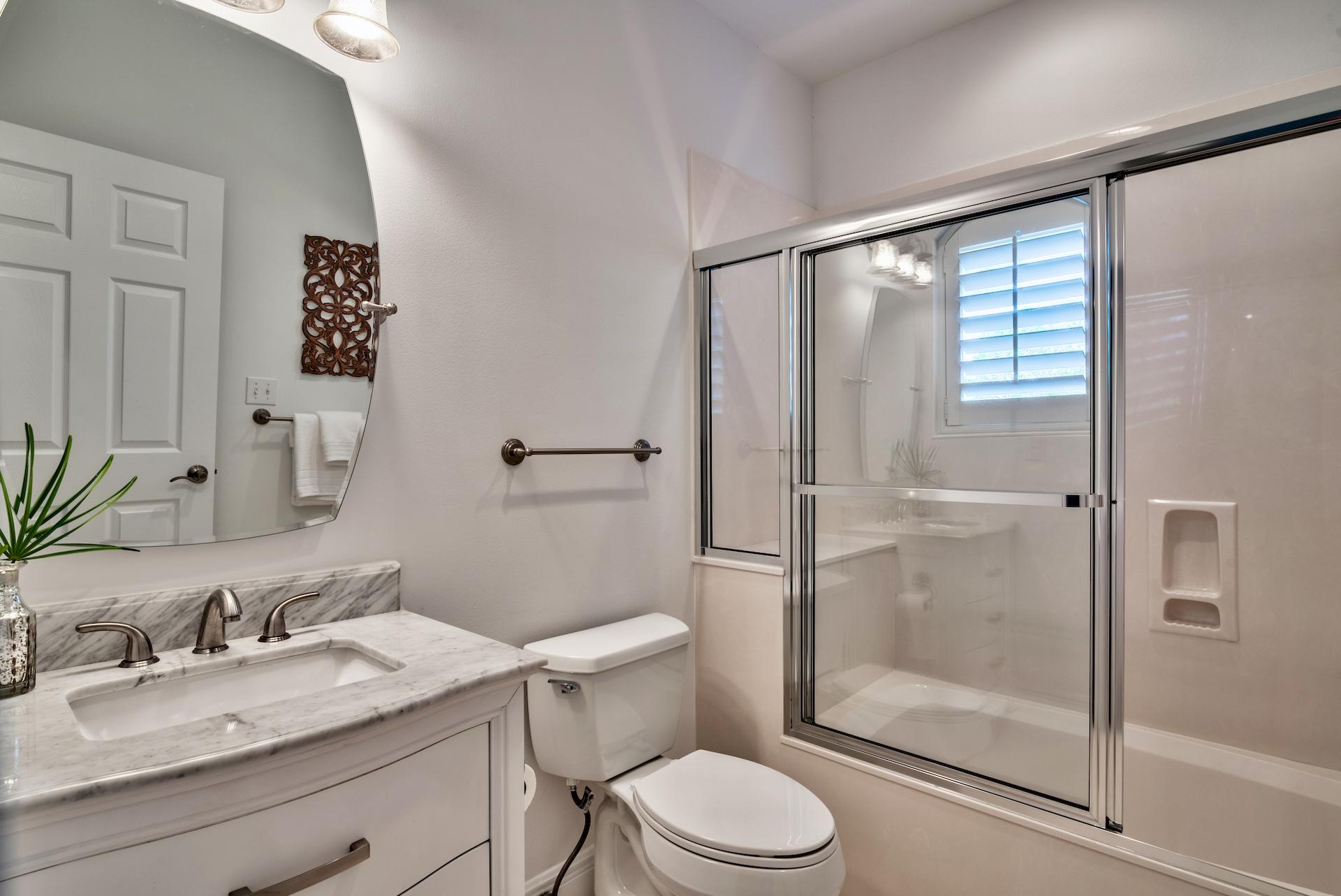 ISLAND GREEN - Residential