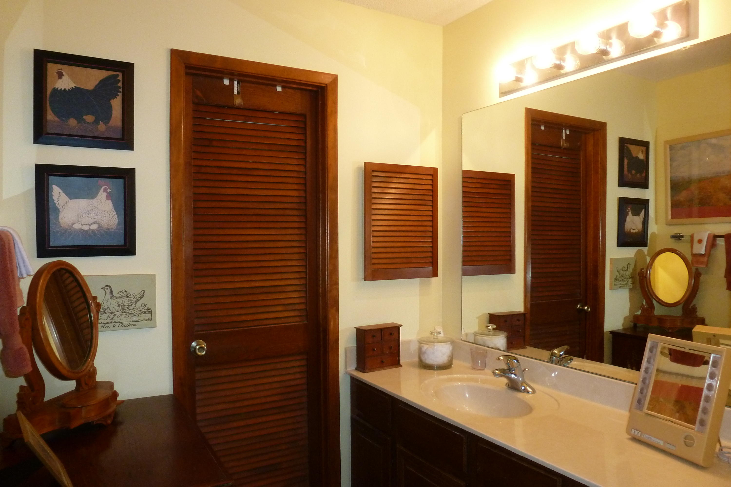 ROYAL OAK VILLAGE - Residential