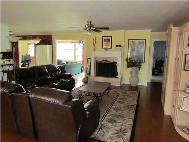 LAKE LORRAINE ESTATES 3 - Residential Lease