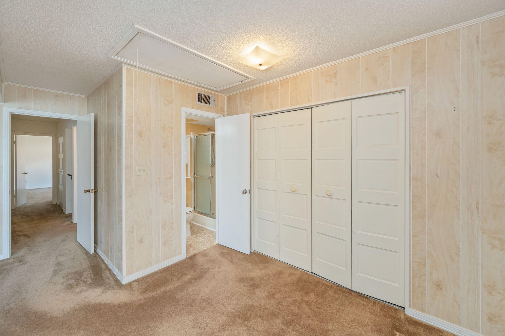 MOSSEY COVE T/H - Residential