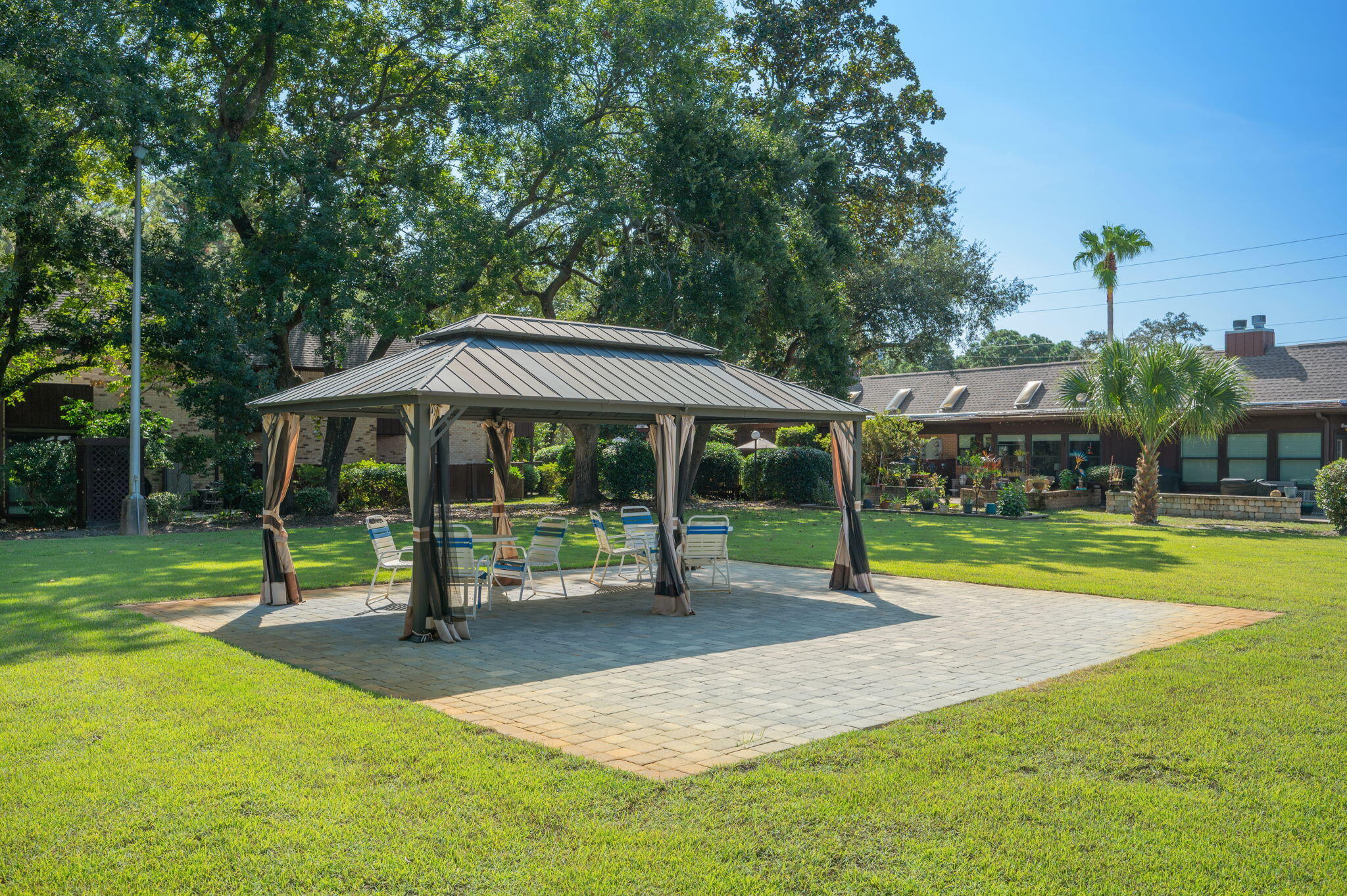 MOSSEY COVE T/H - Residential