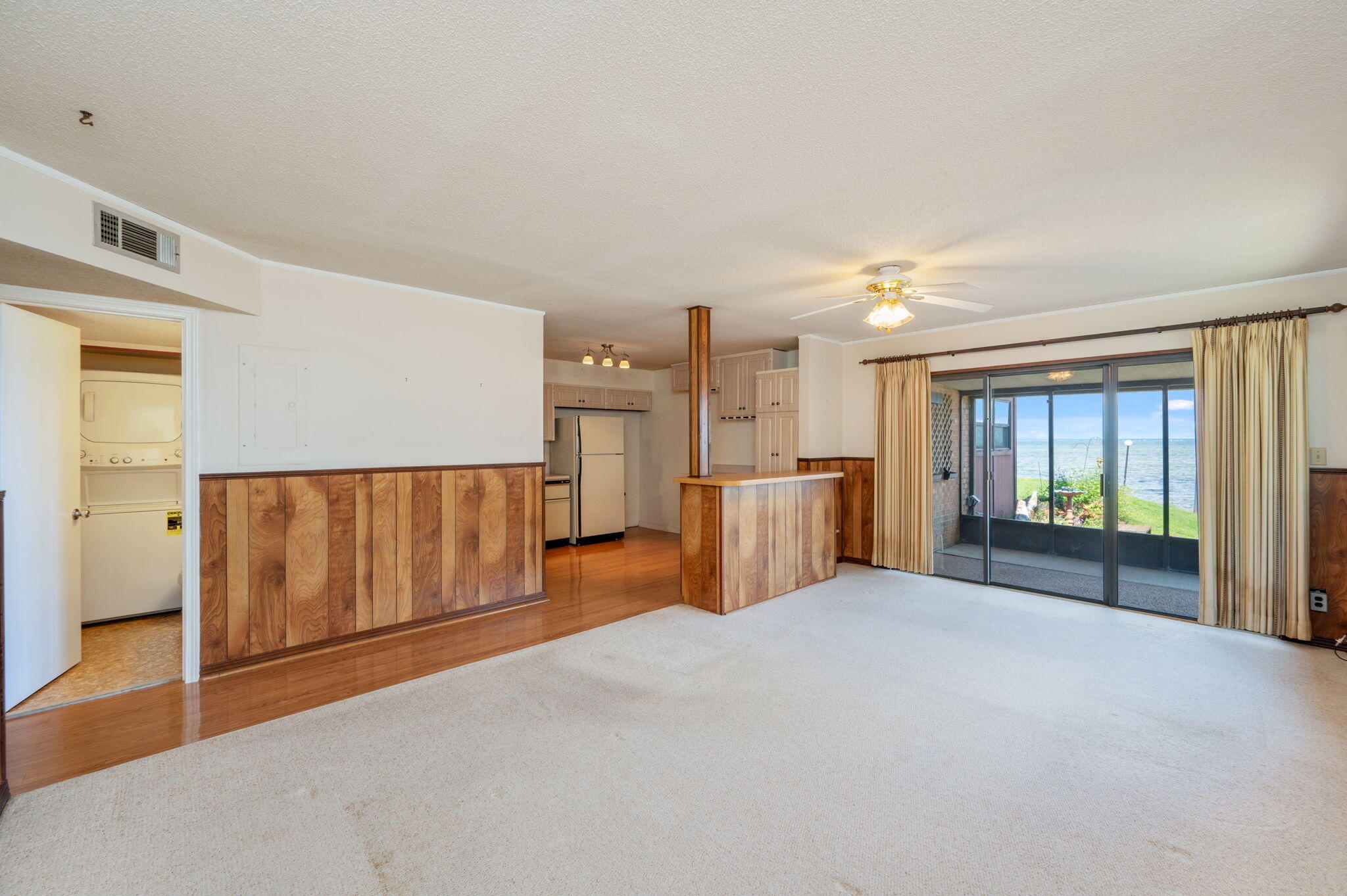 MOSSEY COVE T/H - Residential