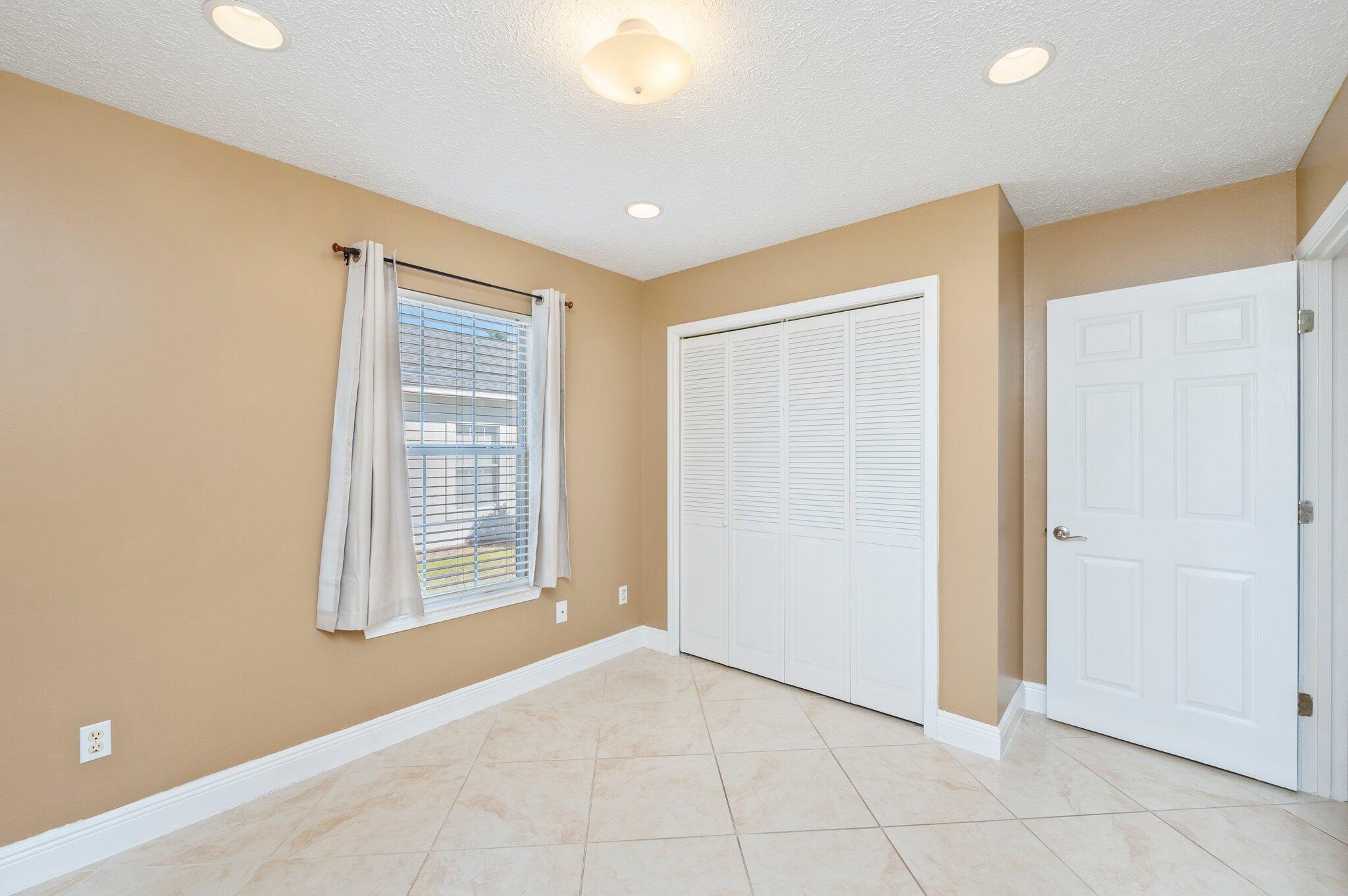 BAYSIDE PH 1 - Residential