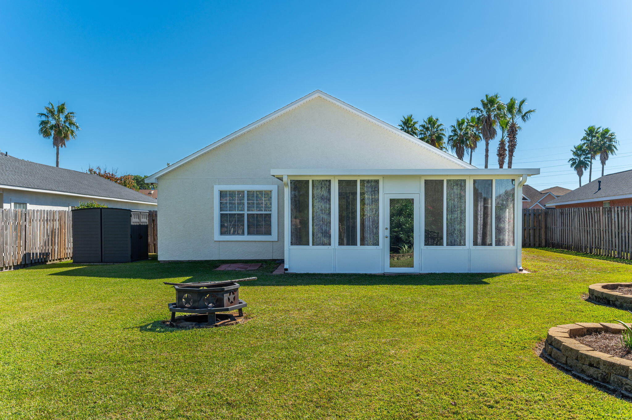 BAYSIDE PH 1 - Residential