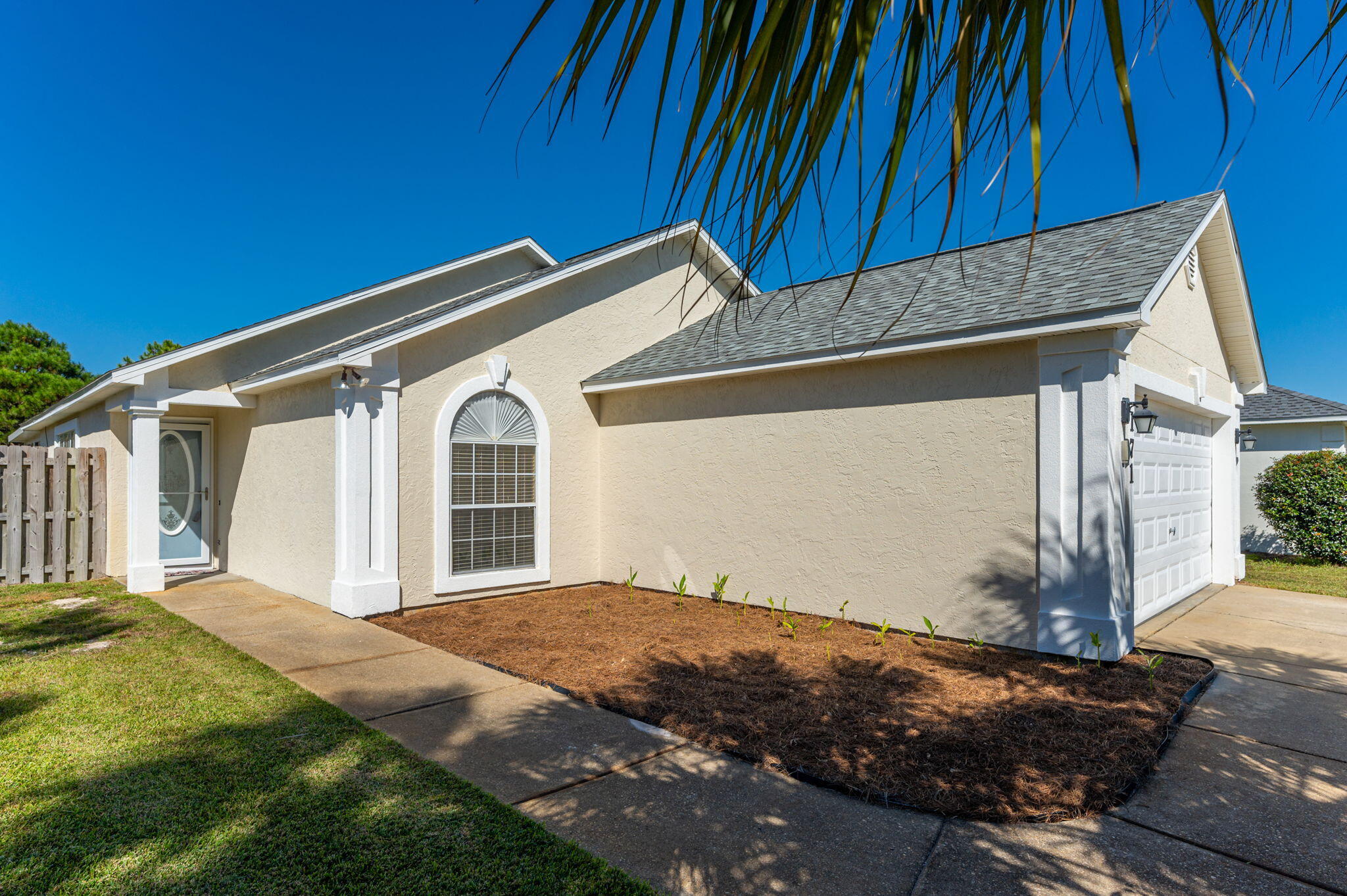 BAYSIDE PH 1 - Residential