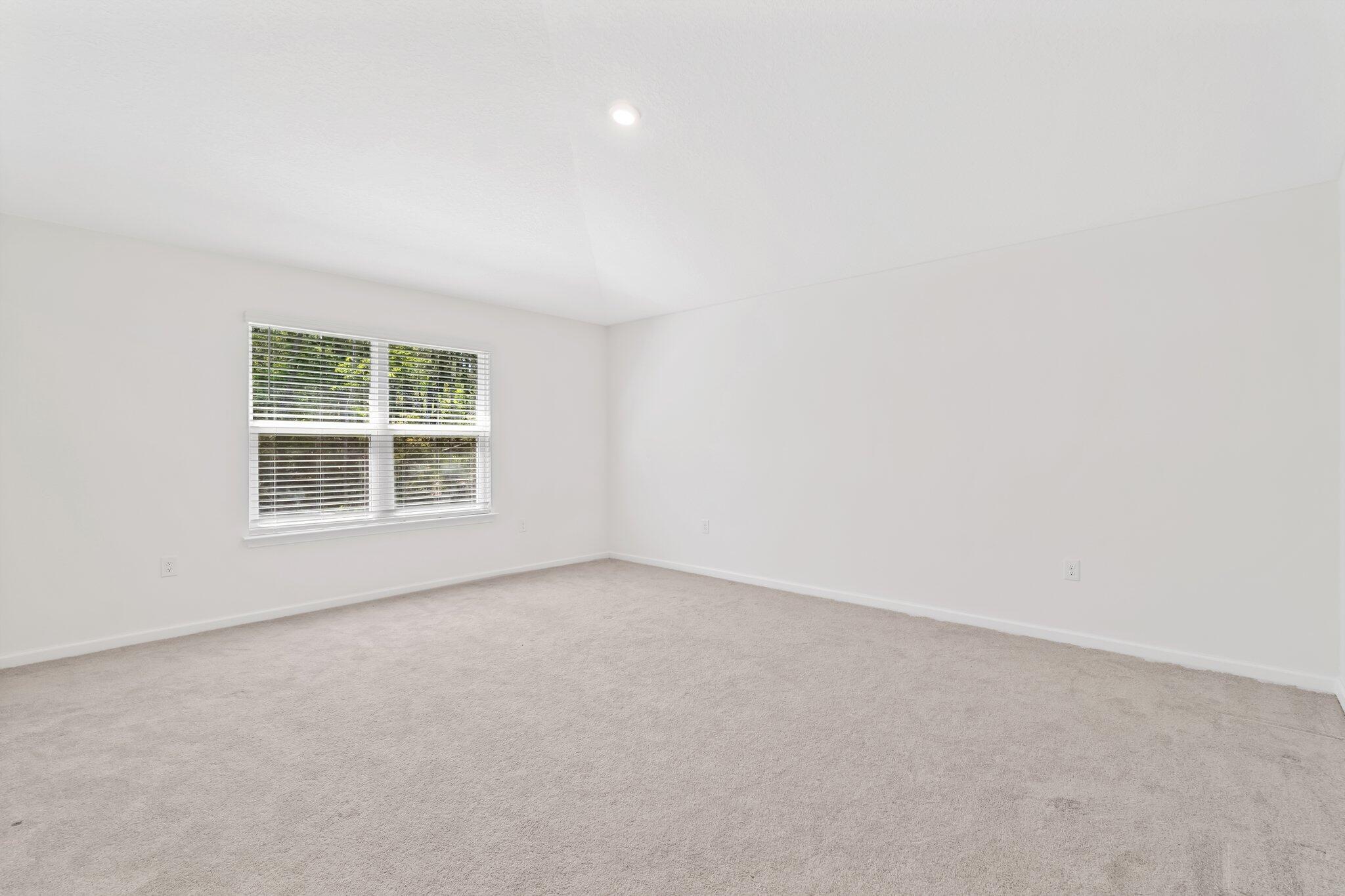 RIVERWALK PH I - Residential Lease