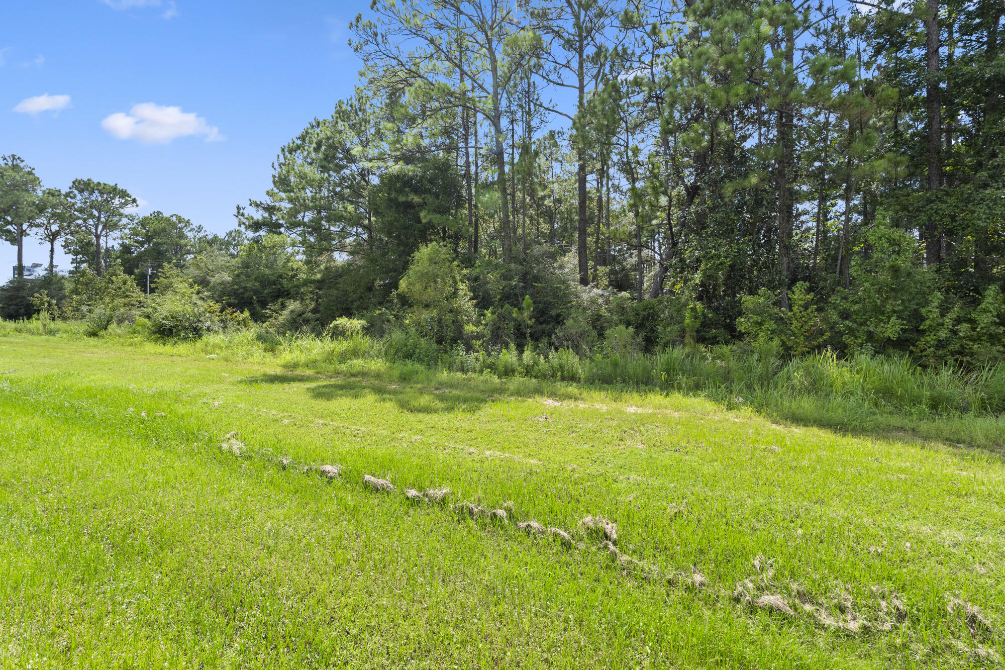 QUAIL RIDGE EST LAKES ADN - Land