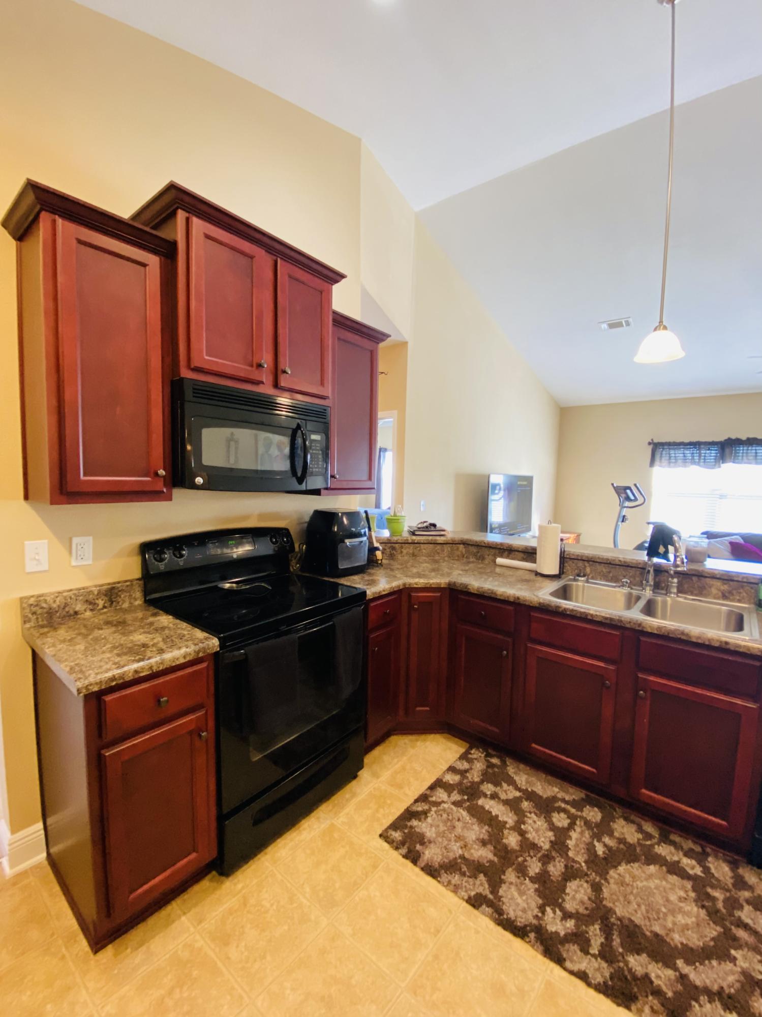 ROLLING RIDGE S/D - Residential