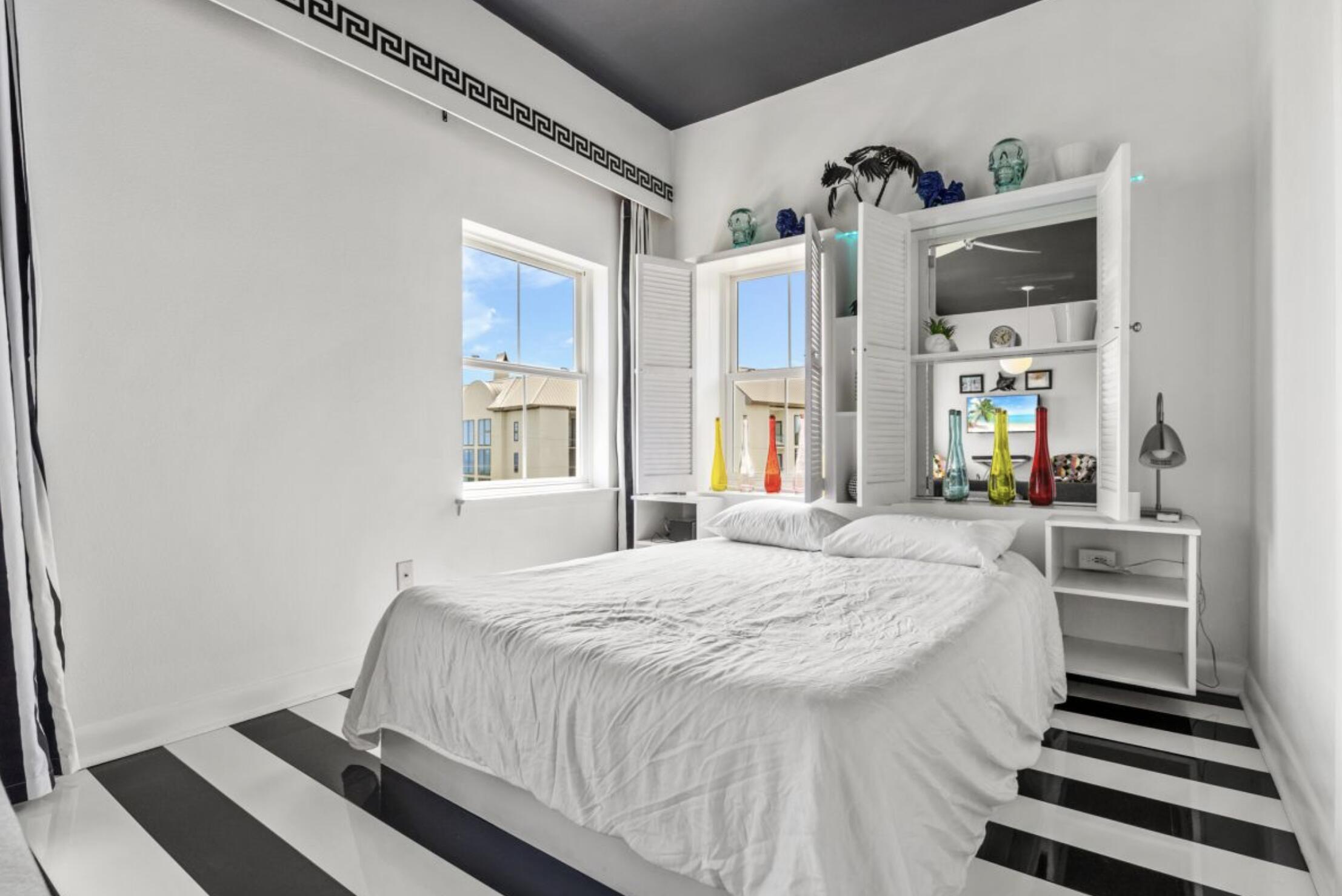 GULF PLACE TOWN CENTER CONDO - Residential