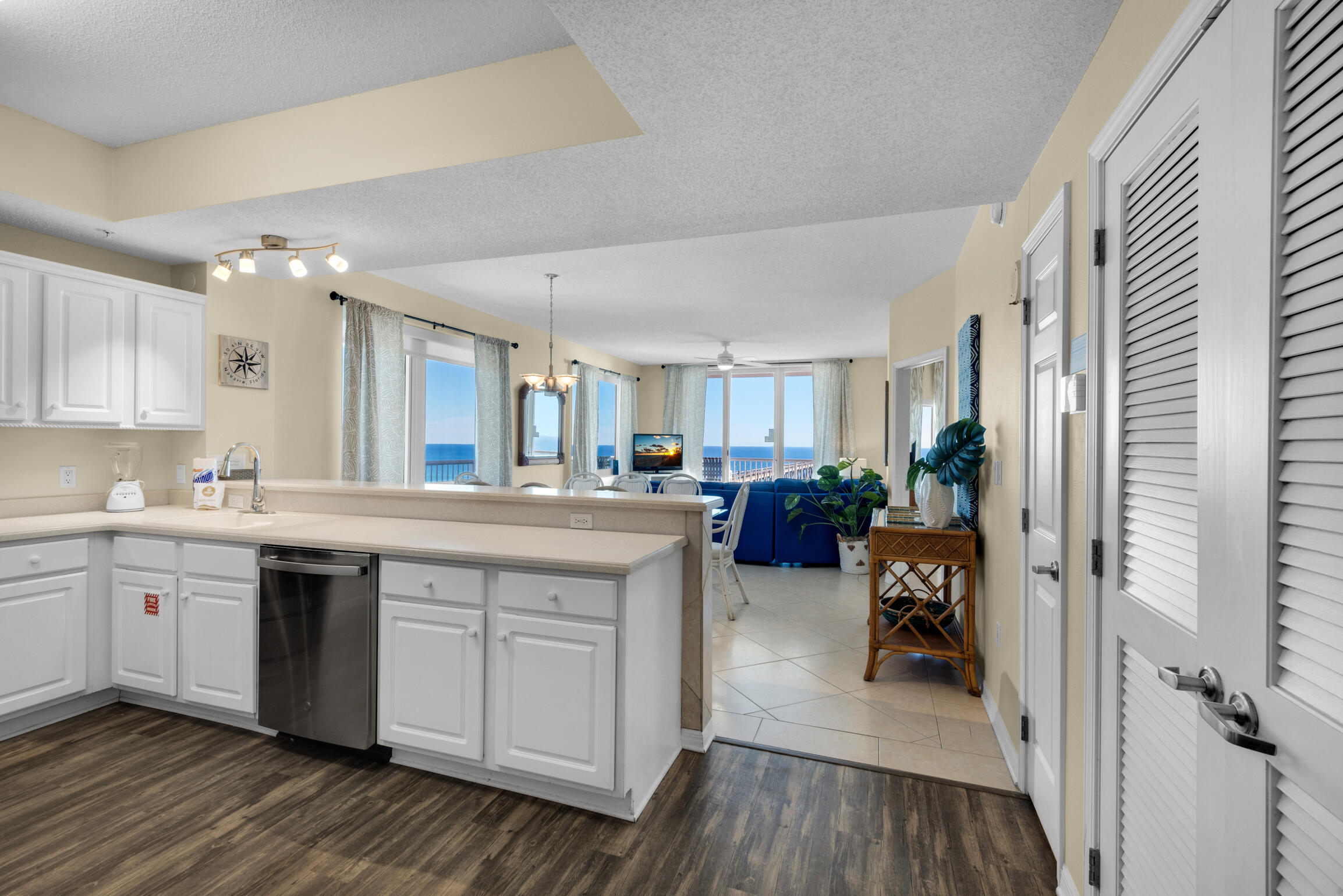 The Inn at Summerwinds - Residential