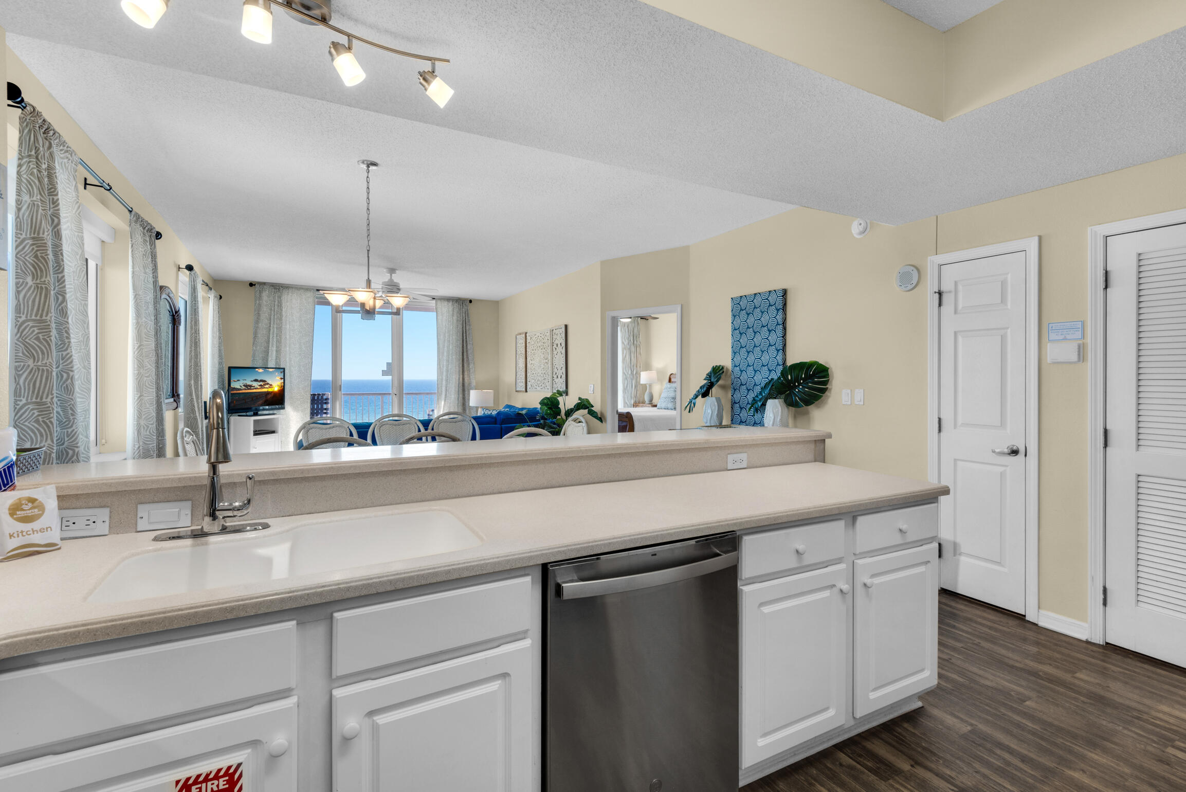 The Inn at Summerwinds - Residential