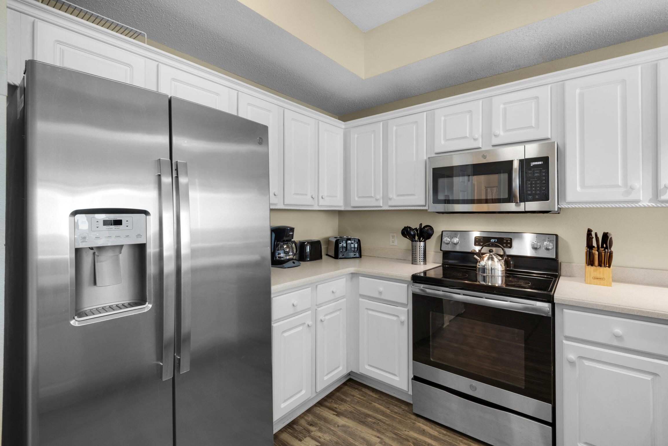 The Inn at Summerwinds - Residential