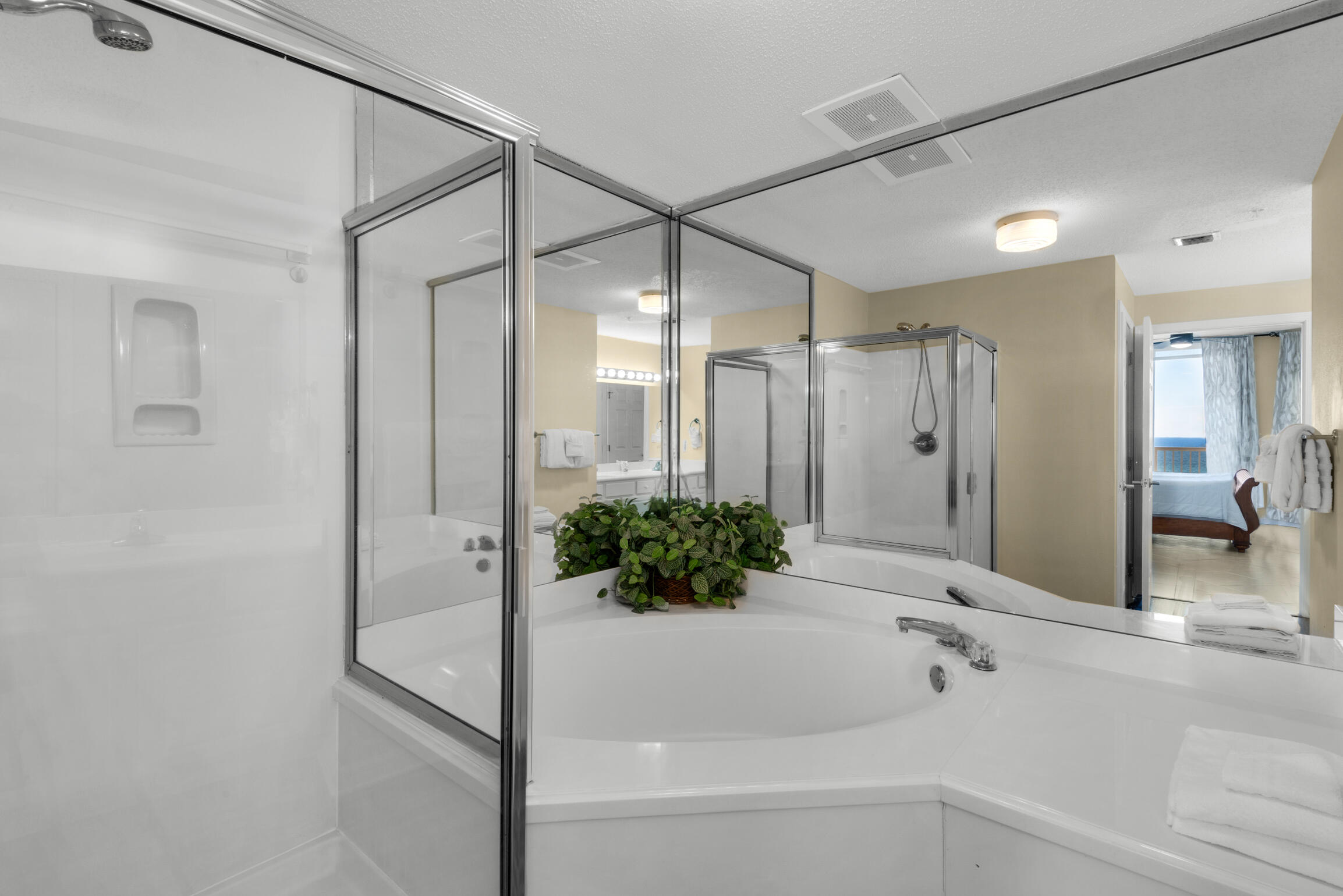 The Inn at Summerwinds - Residential