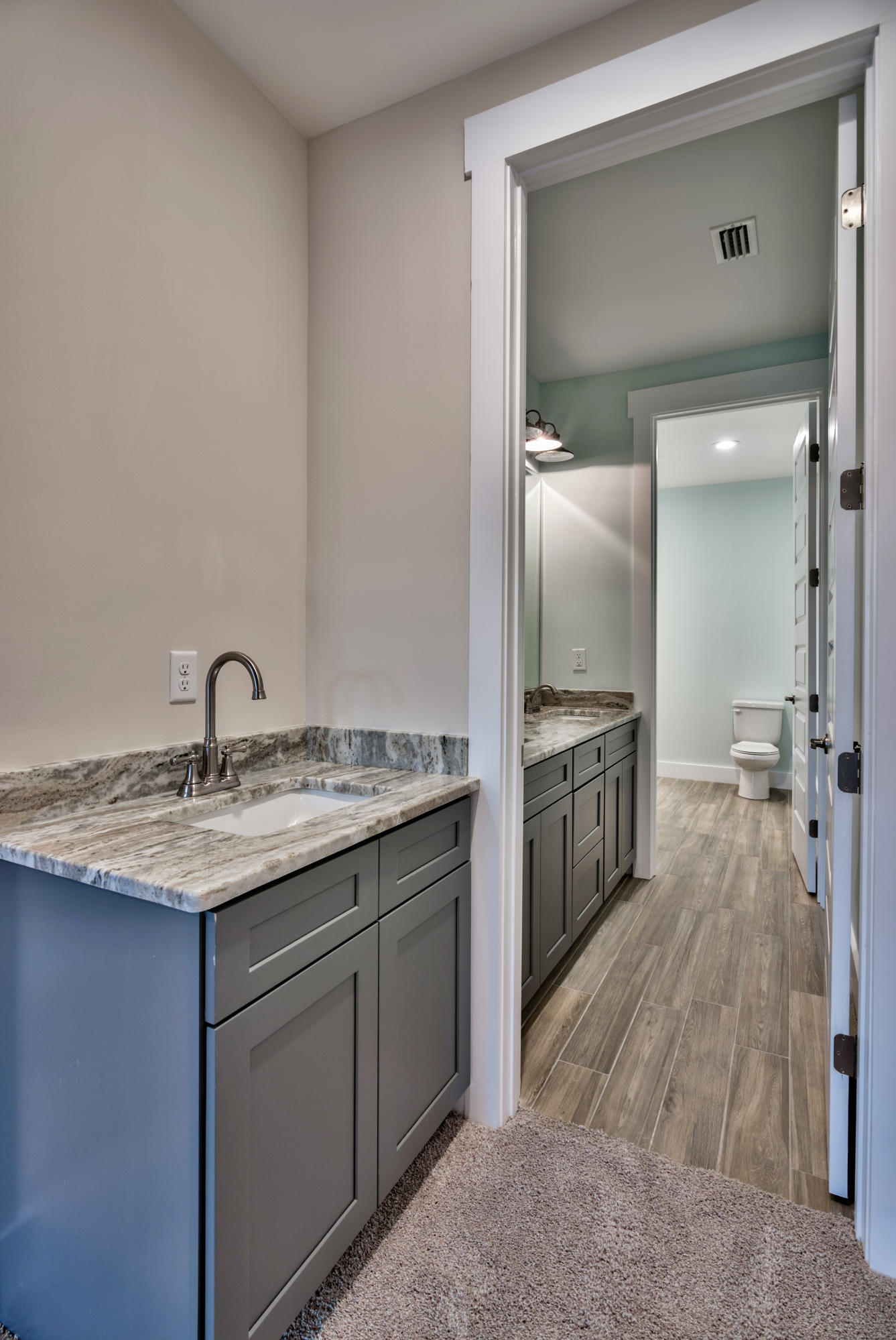 HAMMOCK BAY - Residential