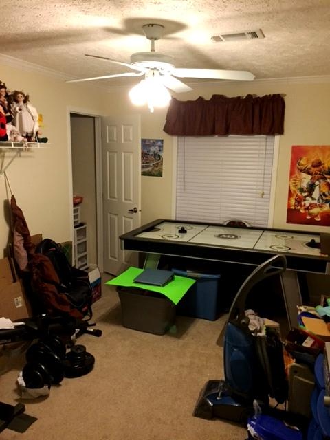 OAKWOOD HILLS UNIT 5 - Residential