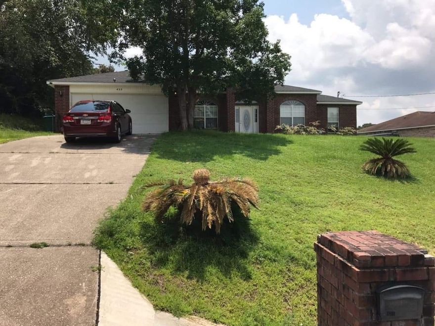 Location, Location! South of I10.. This 4 bedroom, 2 bath home is conveniently located to schools, shopping, and bases. It features 2100 sq. ft. of living space and a huge backyard for family bbqs. Interior features include a fireplace, kitchen island, breakfast area, vaulted ceilings and split bedroom plan . Upgrades include new roof, new ac, stainless steel appliances and hardwood flooring in living and dining rooms.