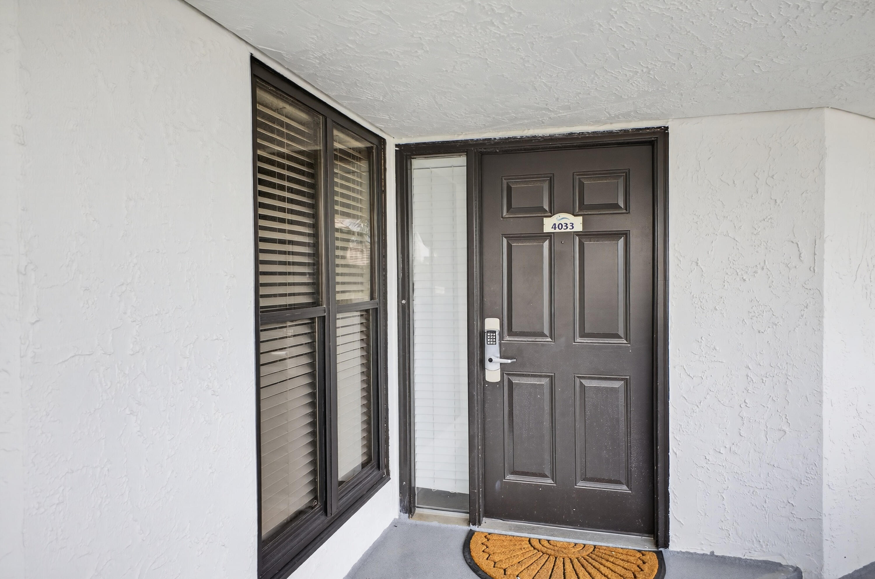 BEACHSIDE 1 CONDO - Residential