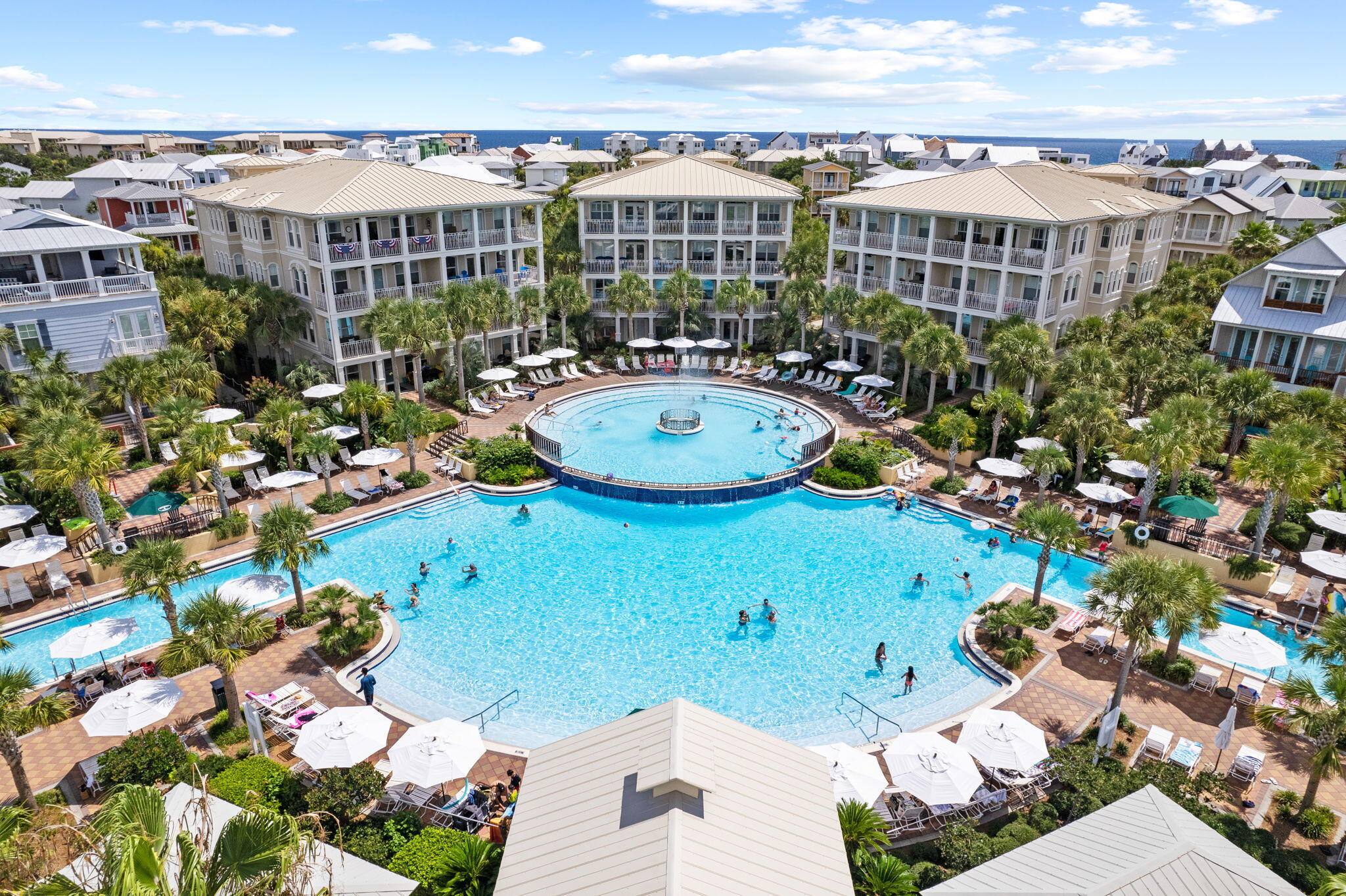 ALEXANDER AT PALM COURT - Residential