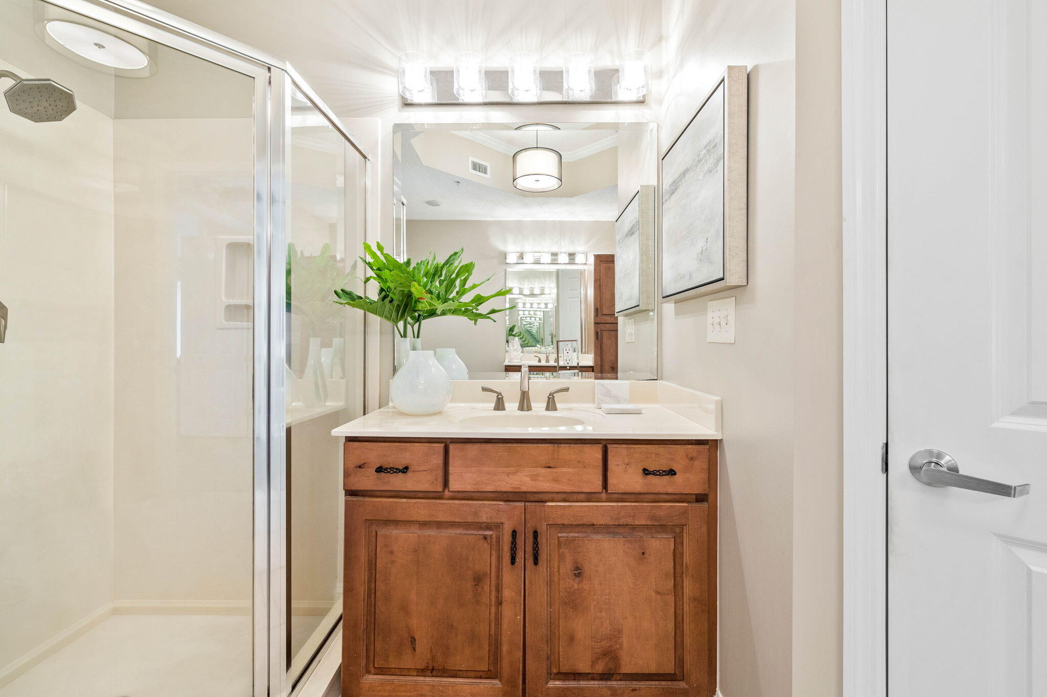 ALEXANDER AT PALM COURT - Residential