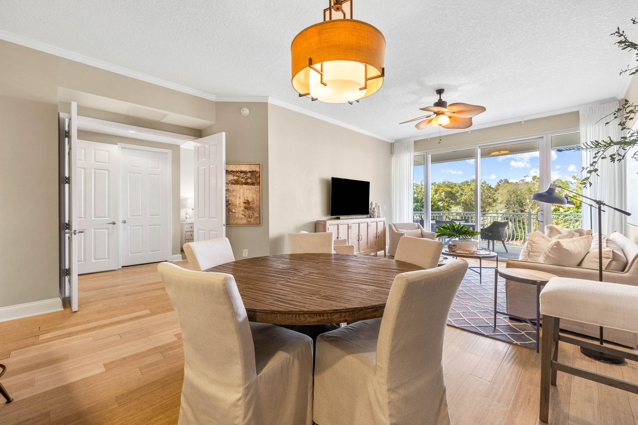 ALEXANDER AT PALM COURT - Residential