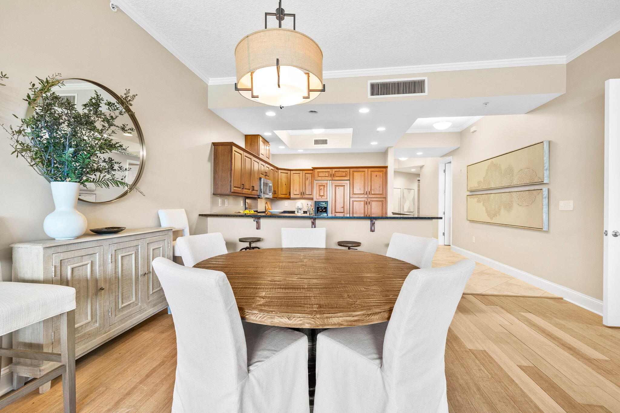 ALEXANDER AT PALM COURT - Residential