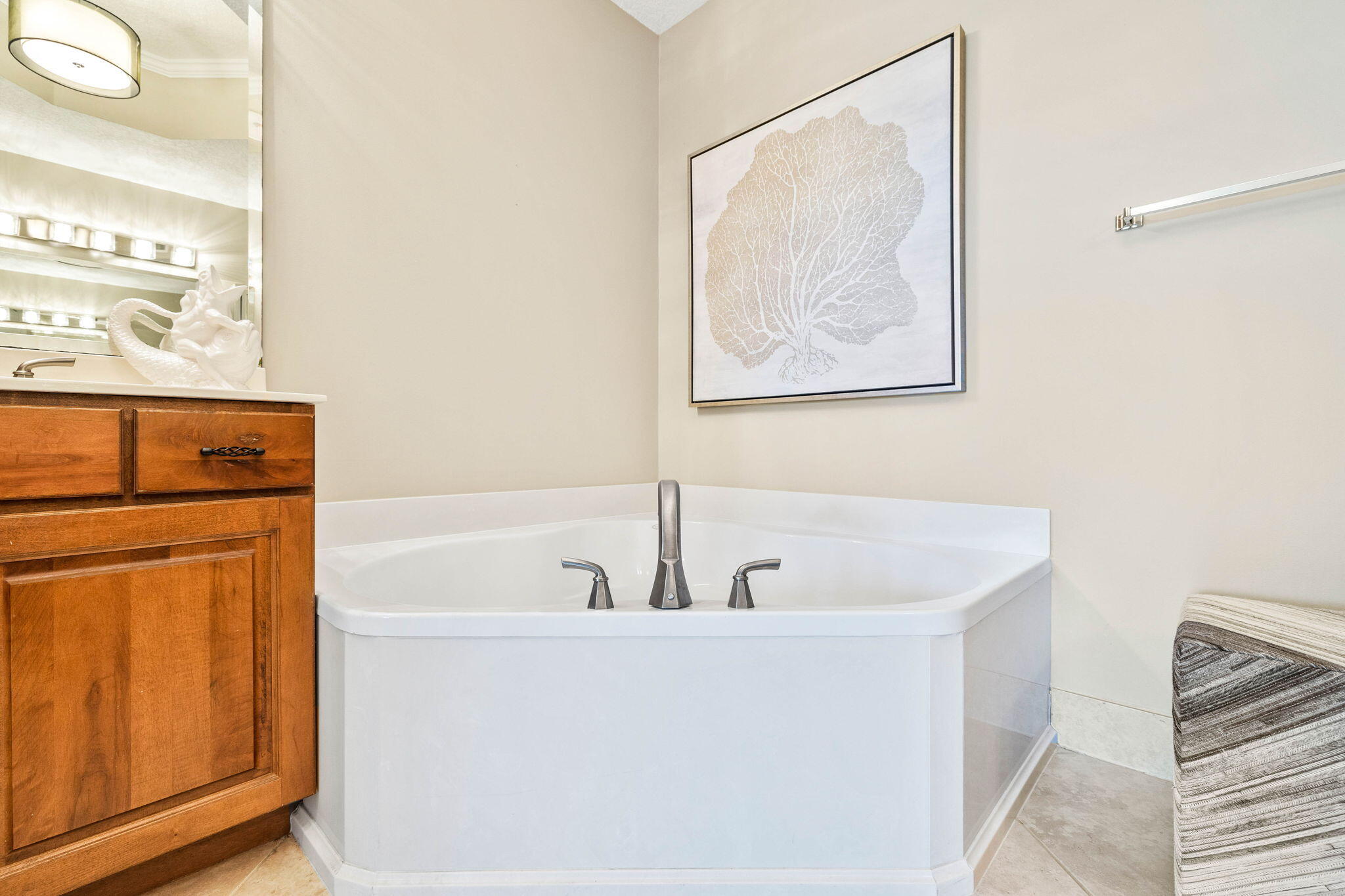 ALEXANDER AT PALM COURT - Residential