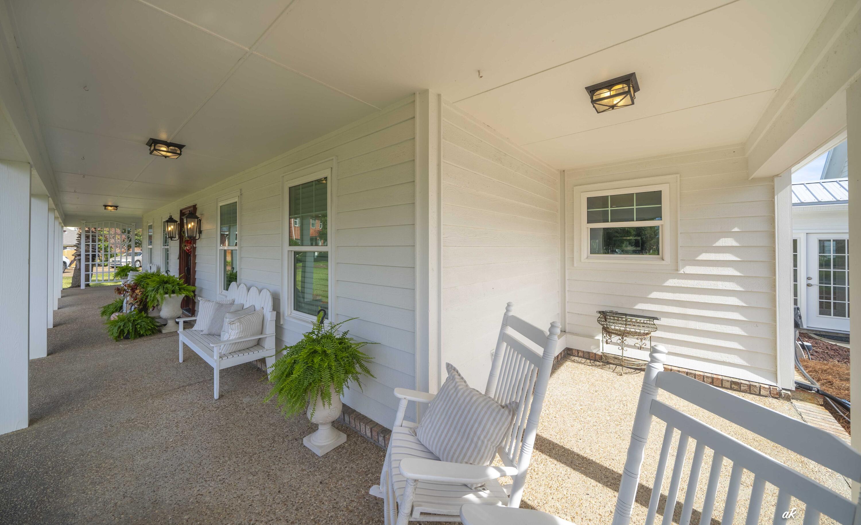 KINGS POINT UNIT 5 - Residential