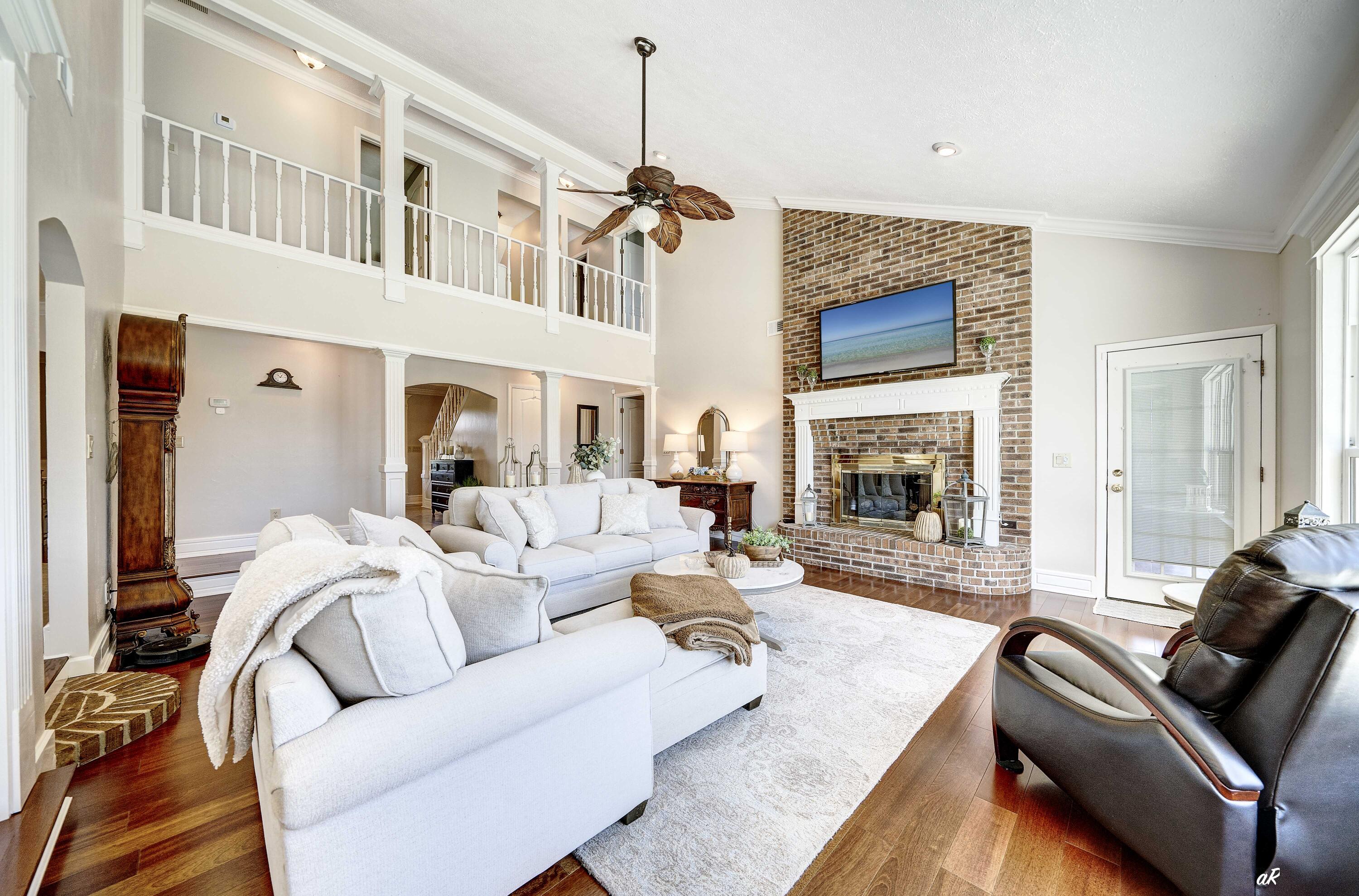 KINGS POINT UNIT 5 - Residential