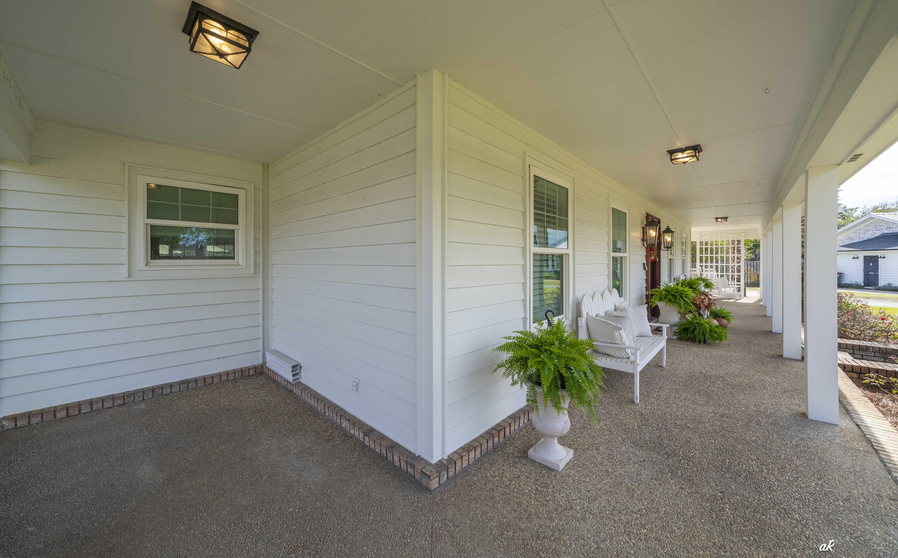 KINGS POINT UNIT 5 - Residential