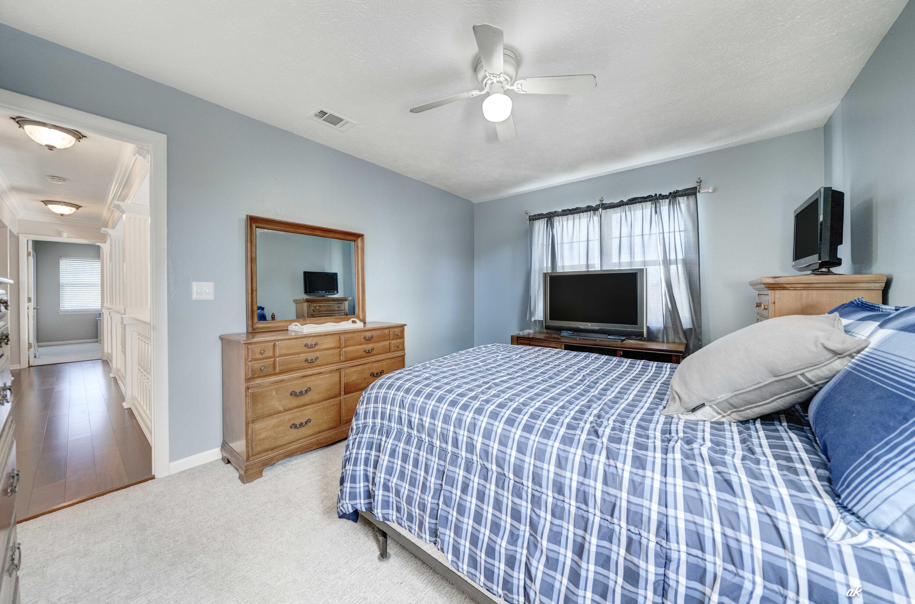 KINGS POINT UNIT 5 - Residential