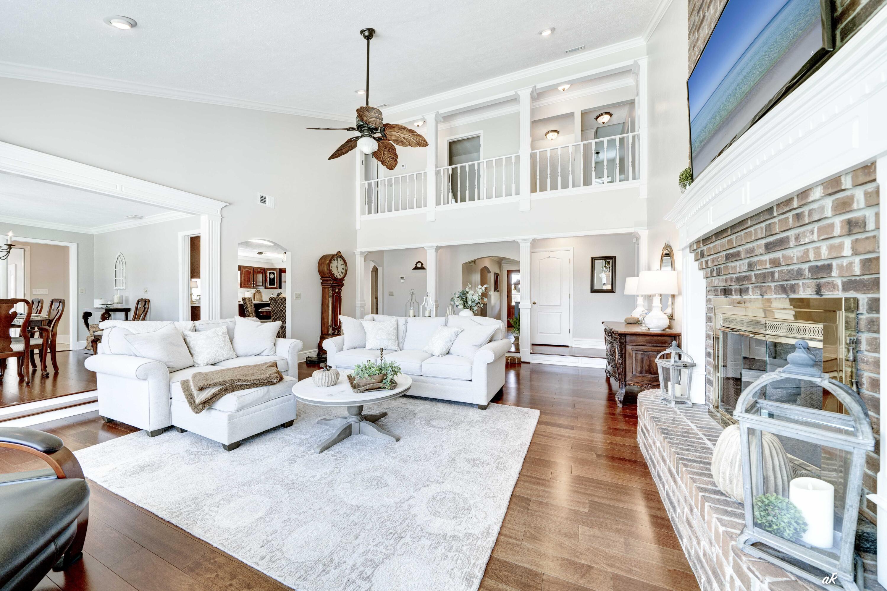 KINGS POINT UNIT 5 - Residential