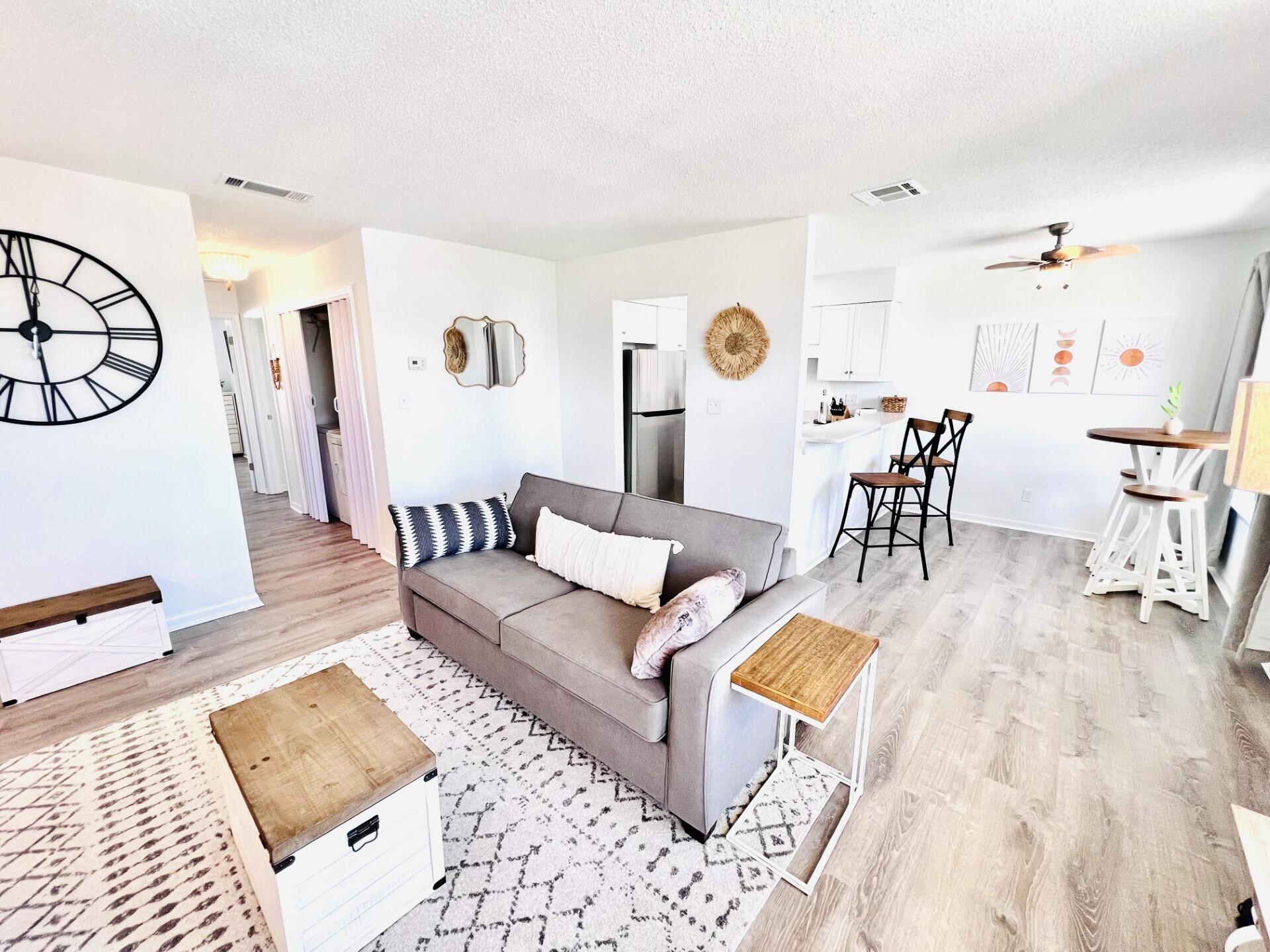 NAUTICAL WAY - Residential