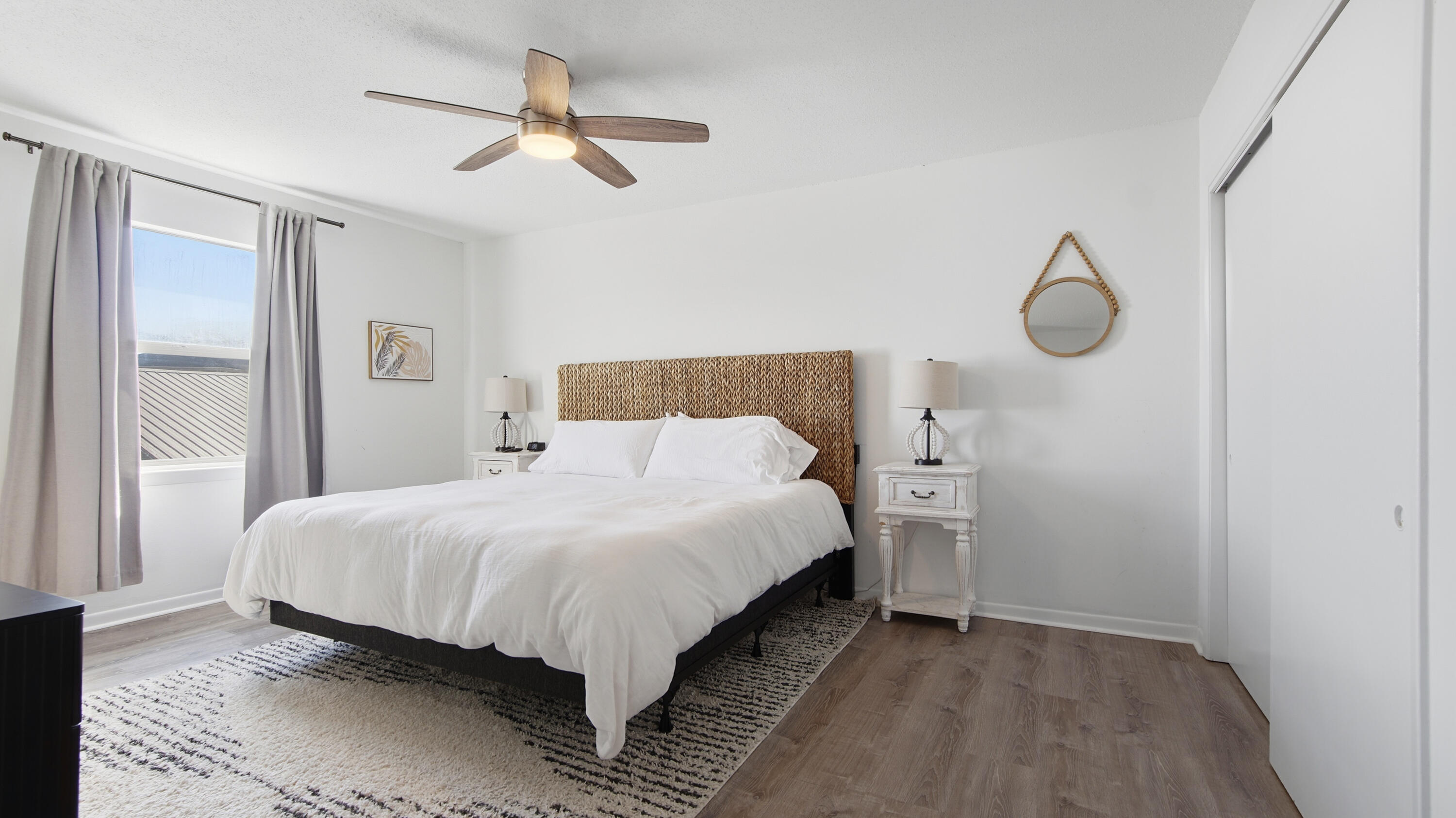 NAUTICAL WAY - Residential