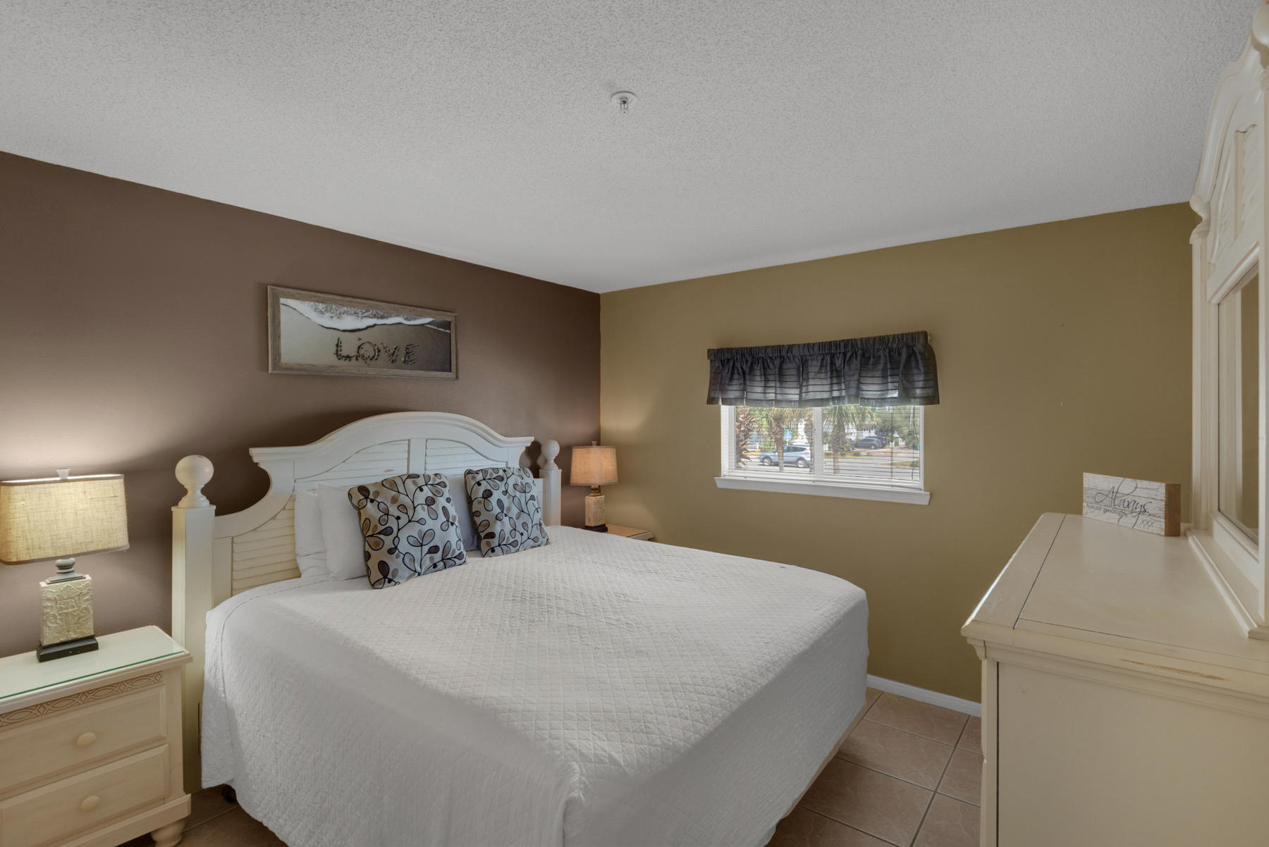 Crystal Sands Condo - Residential