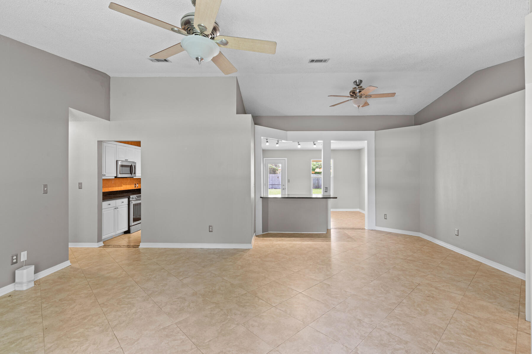 BAY BRIDGE LANDING PH 2 - Residential