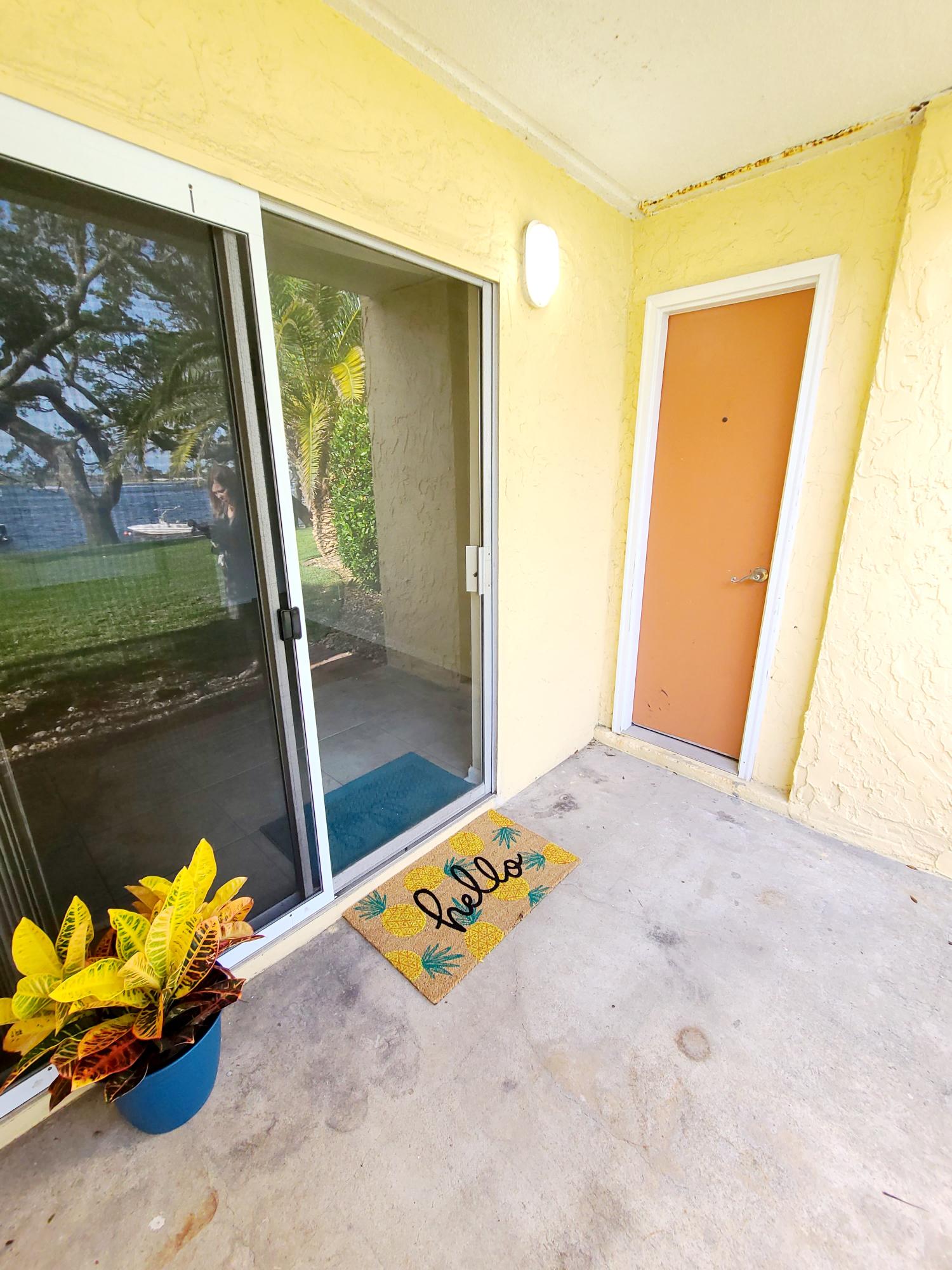 CEDARS CONDO - Residential