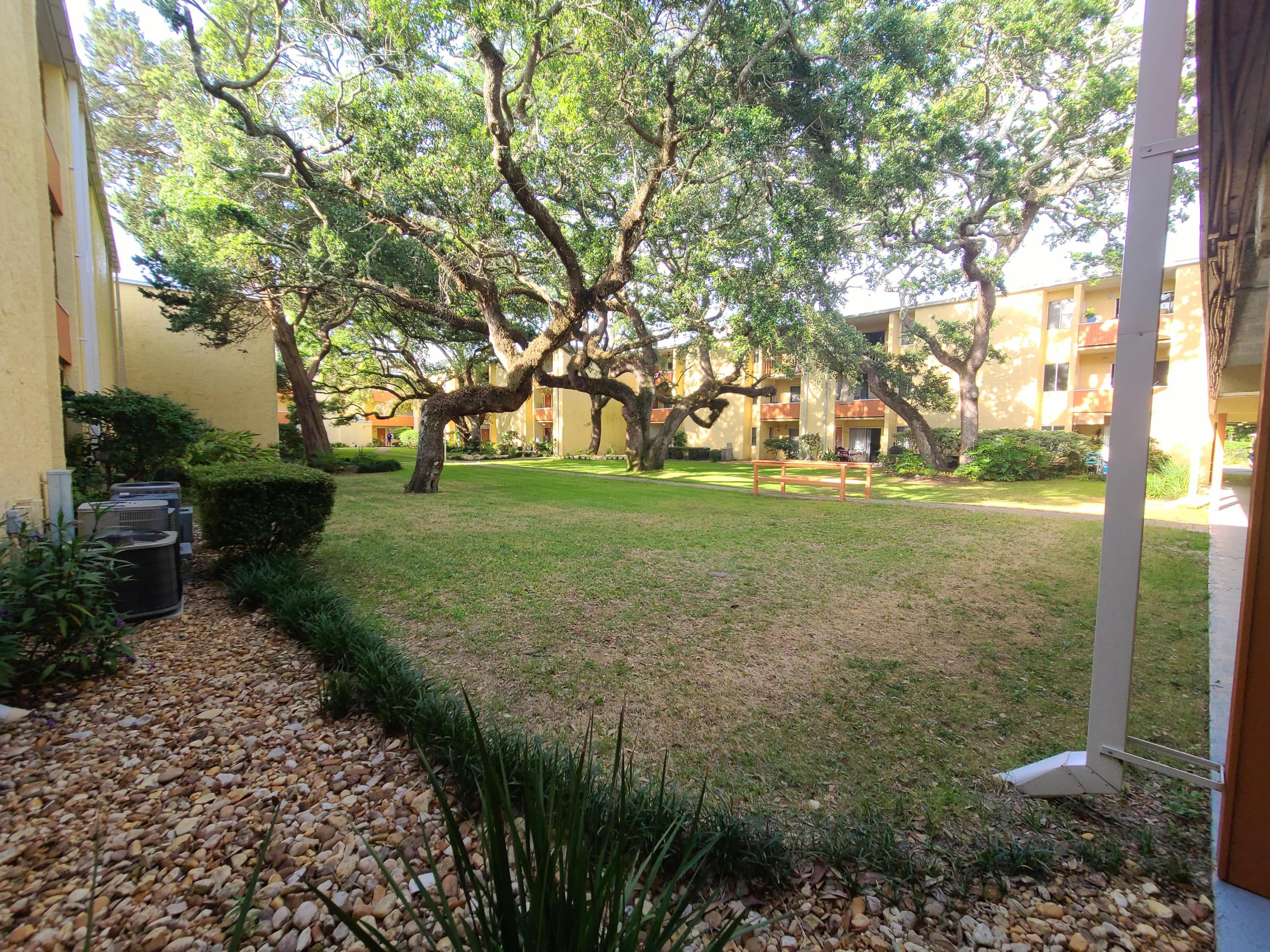 CEDARS CONDO - Residential