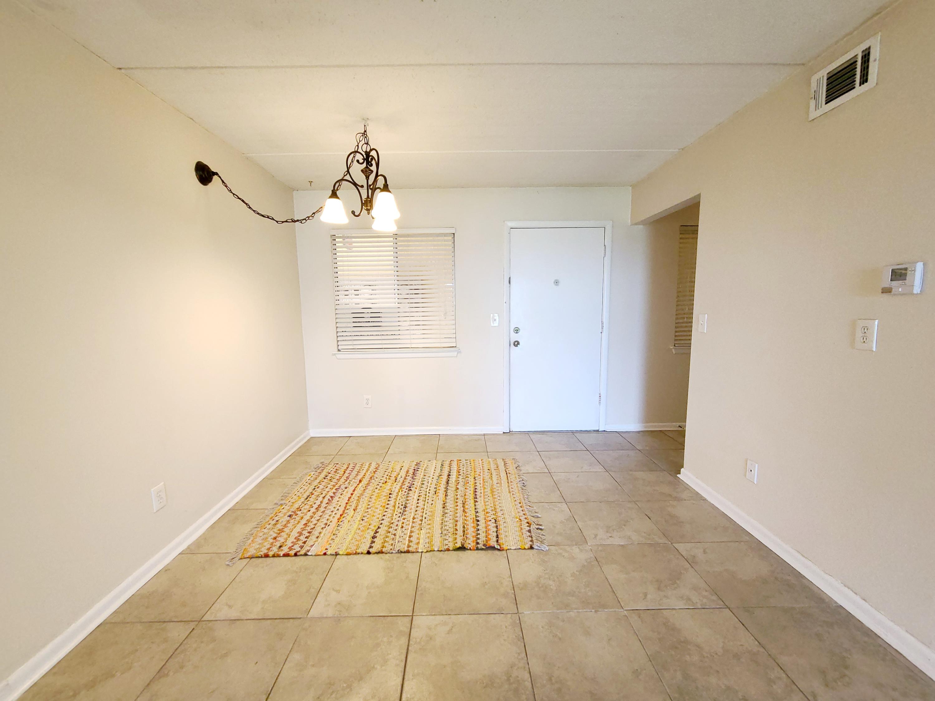 CEDARS CONDO - Residential