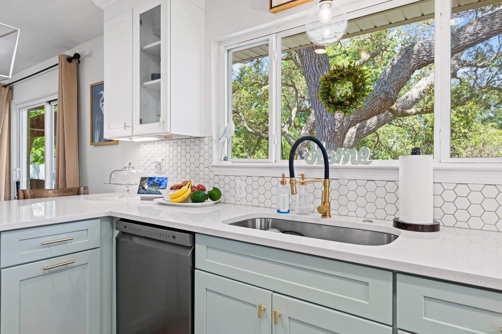 BAYOU WOODS - Residential