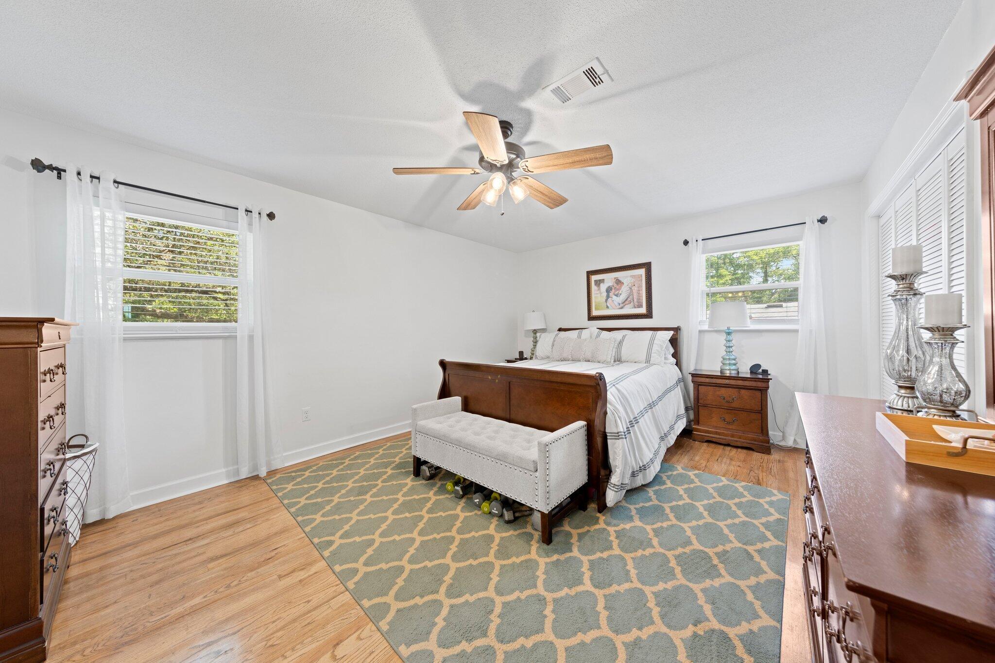 BAYOU WOODS - Residential